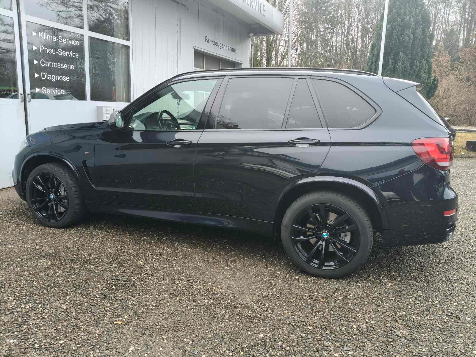 BMW X5 xDrive M50d Pure M Sport Plus Steptronic-showroom-element-3