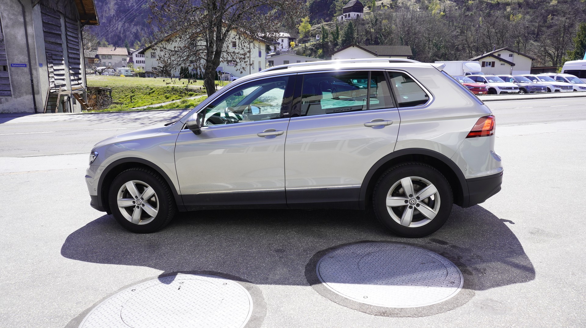 VW Tiguan 2.0 TDI SCR Sound 4Motion DSG-image-11
