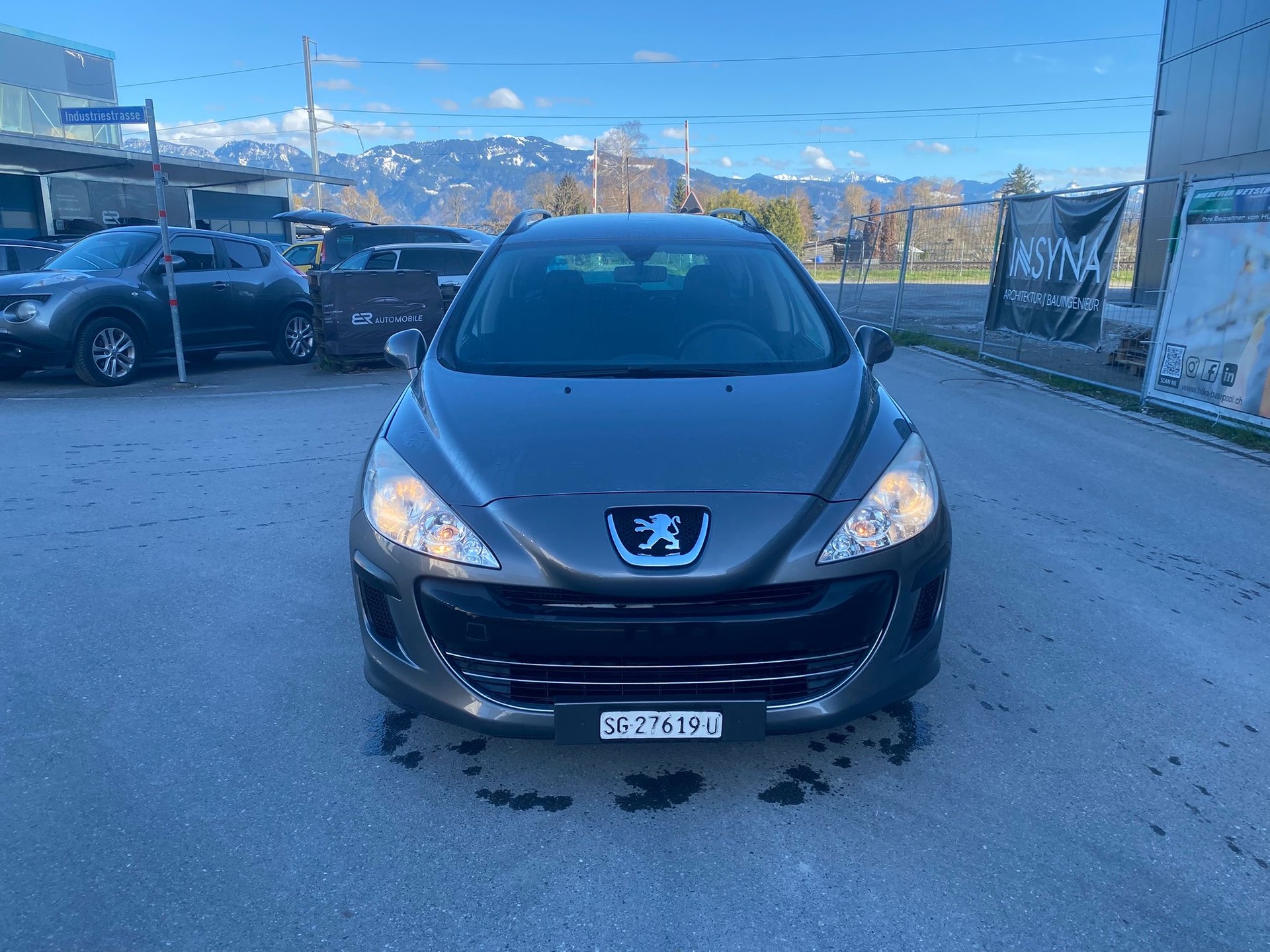 PEUGEOT 308 SW 1.6 HDI Trendy-image-2
