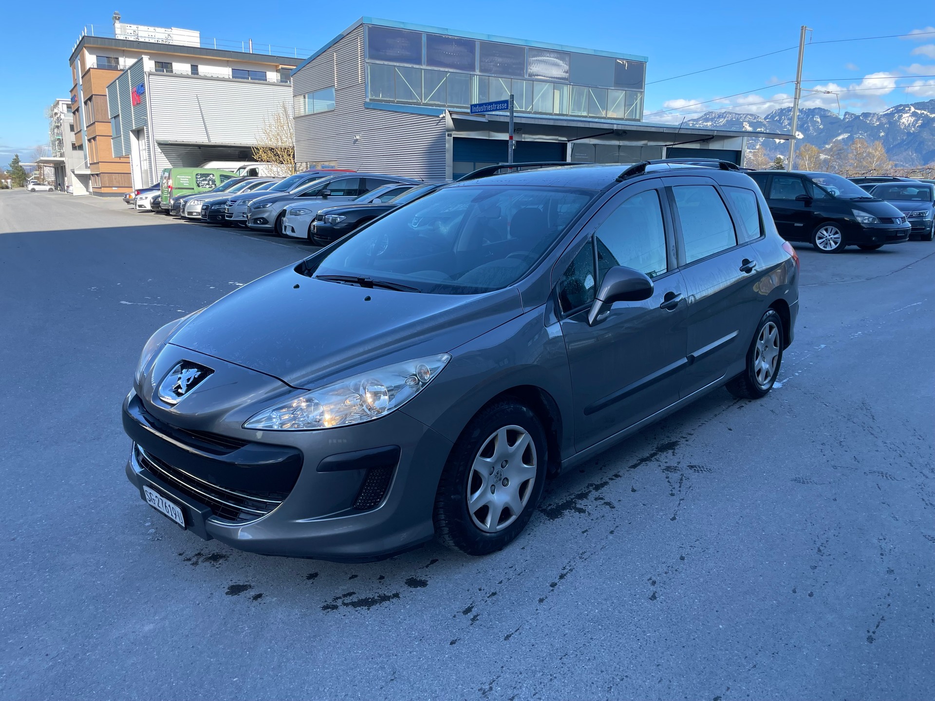 PEUGEOT 308 SW 1.6 HDI Trendy-image-0