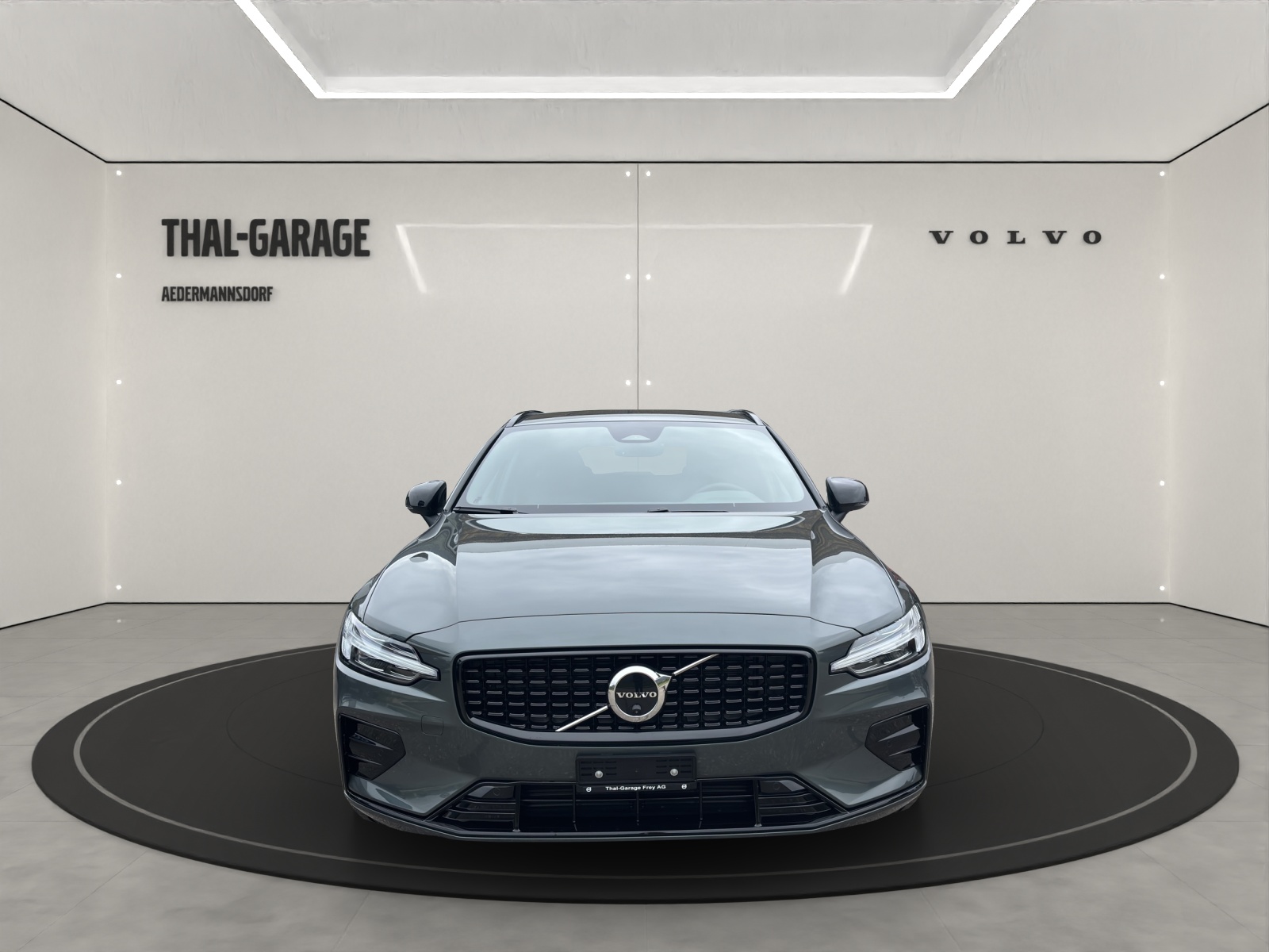 VOLVO V60 2.0 B4 Plus Dark-image-9