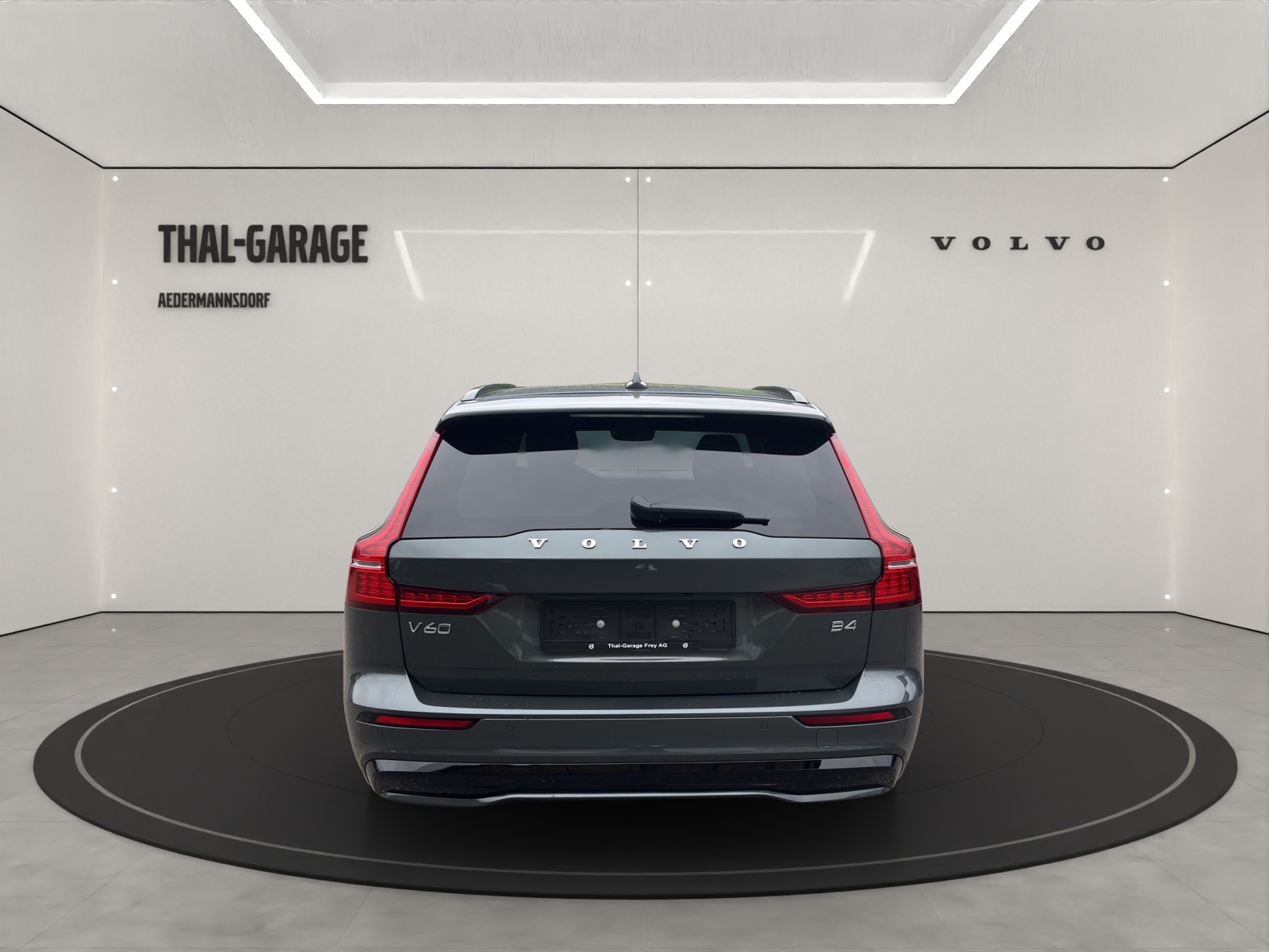 VOLVO V60 2.0 B4 Plus Dark-image-4