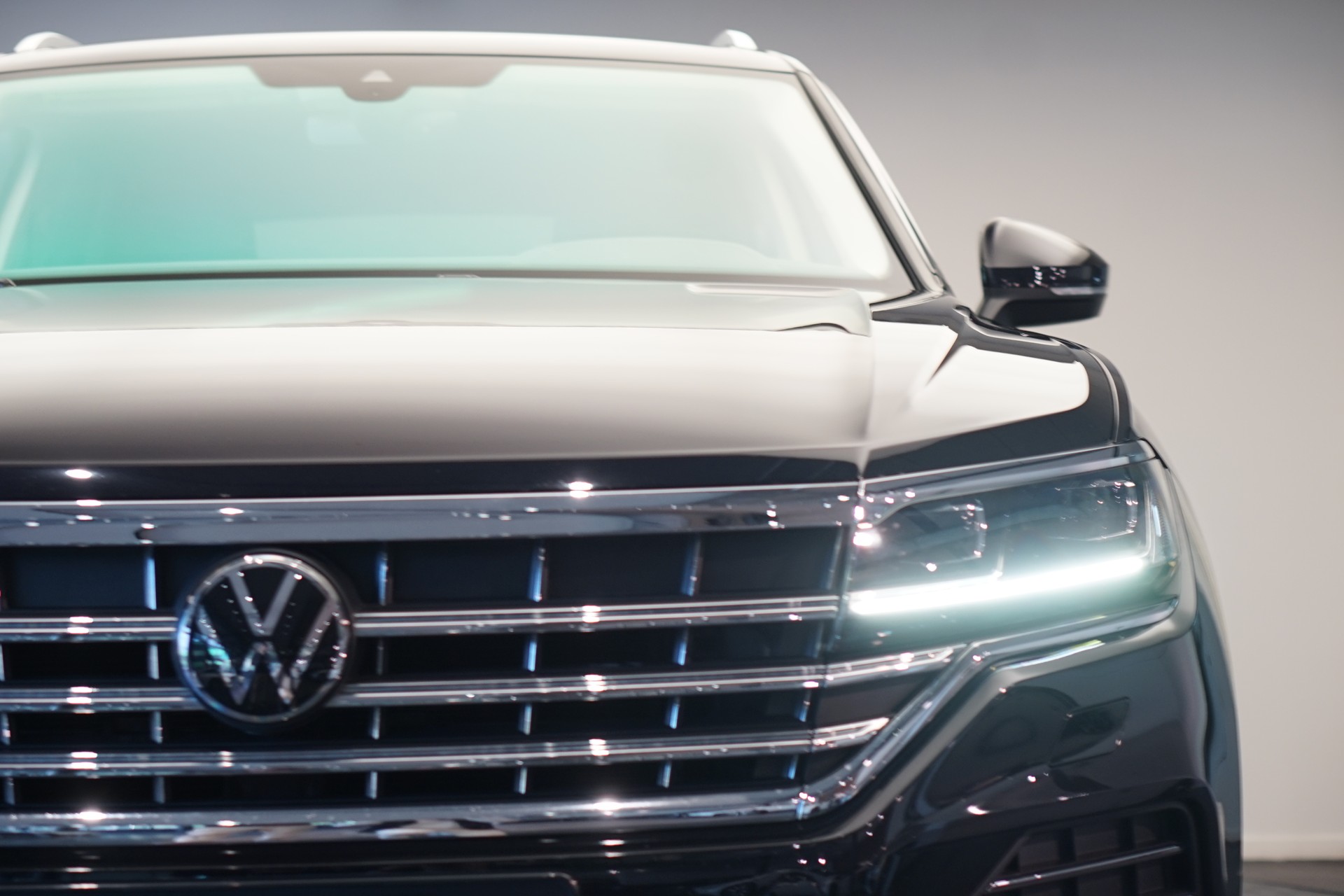 VW Touareg 3.0 TDI Atmosphere Tiptronic-image-9