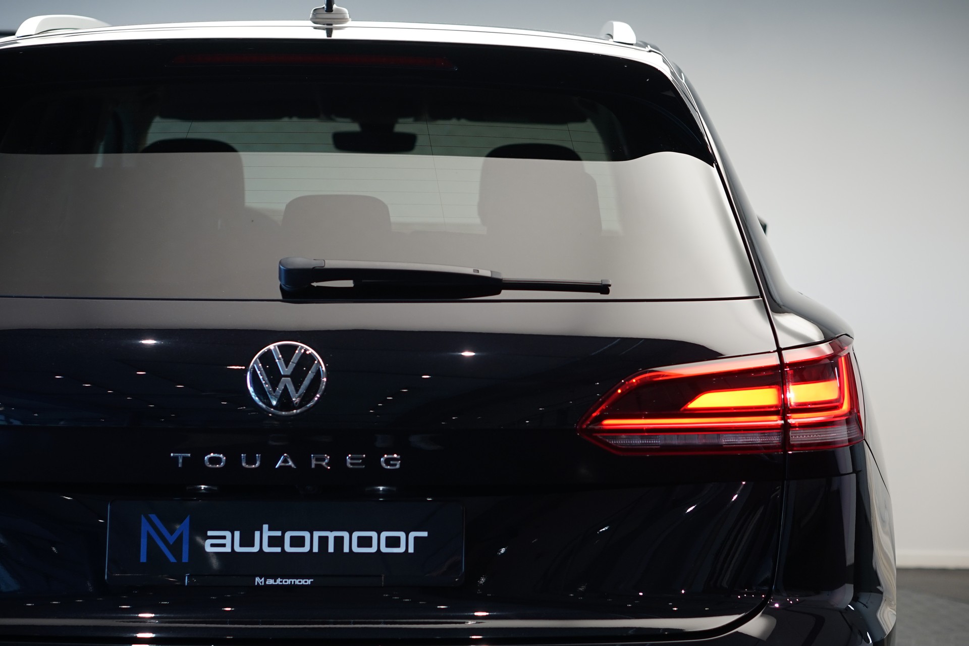 VW Touareg 3.0 TDI Atmosphere Tiptronic-image-10