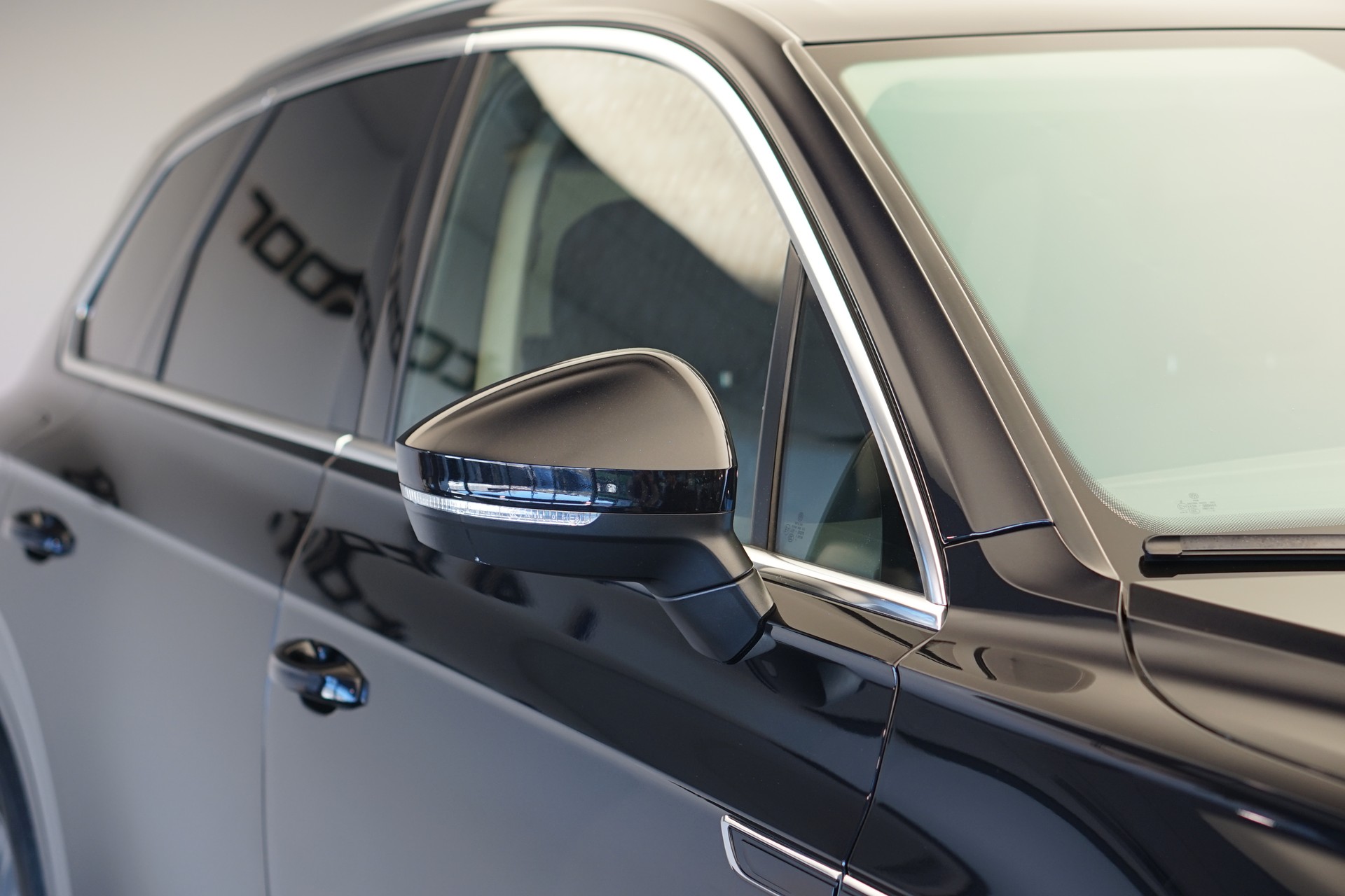 VW Touareg 3.0 TDI Atmosphere Tiptronic-image-38