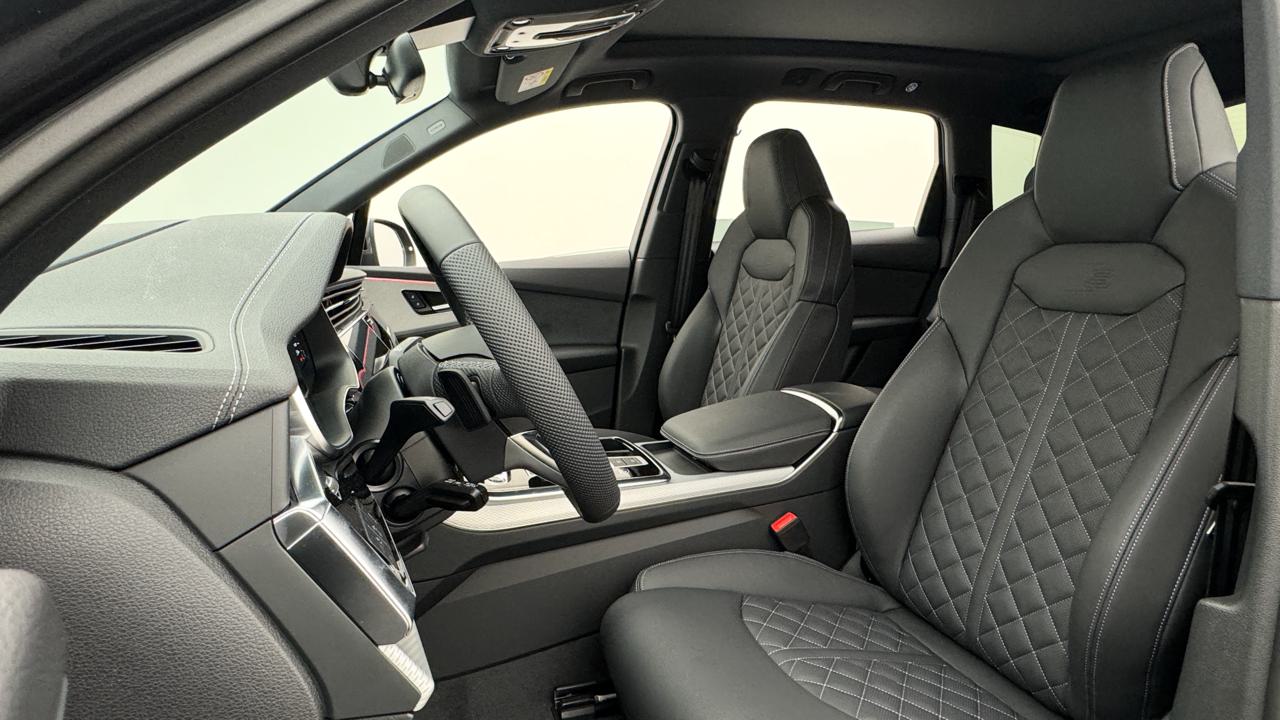 AUDI Q7 SUV TDI quattro 210 kW S Line tiptronic-image-4