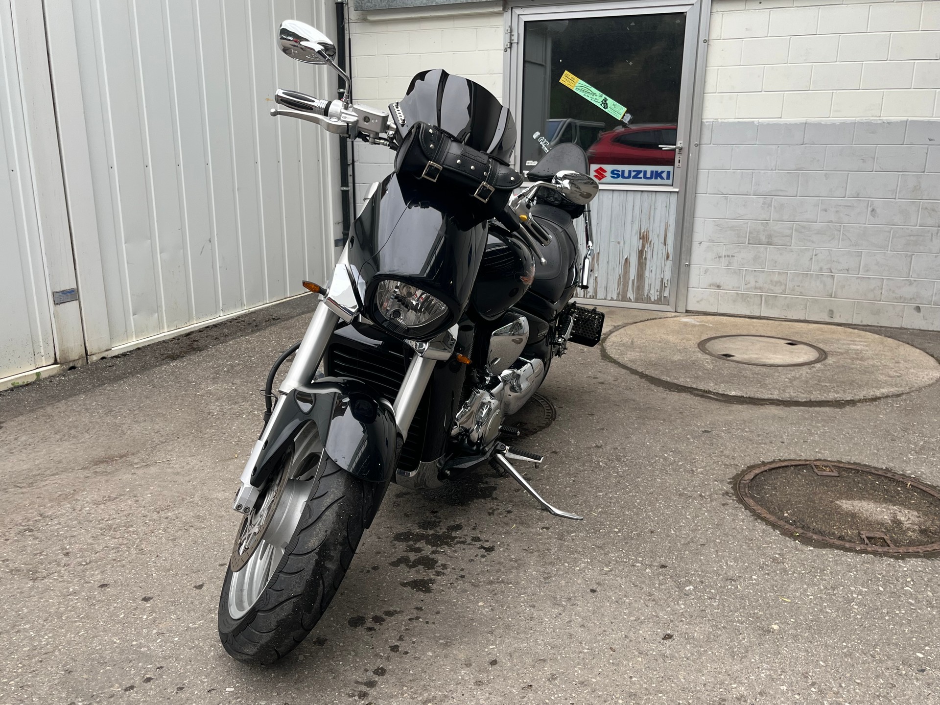 SUZUKI M 1800 R Z K7-image-2