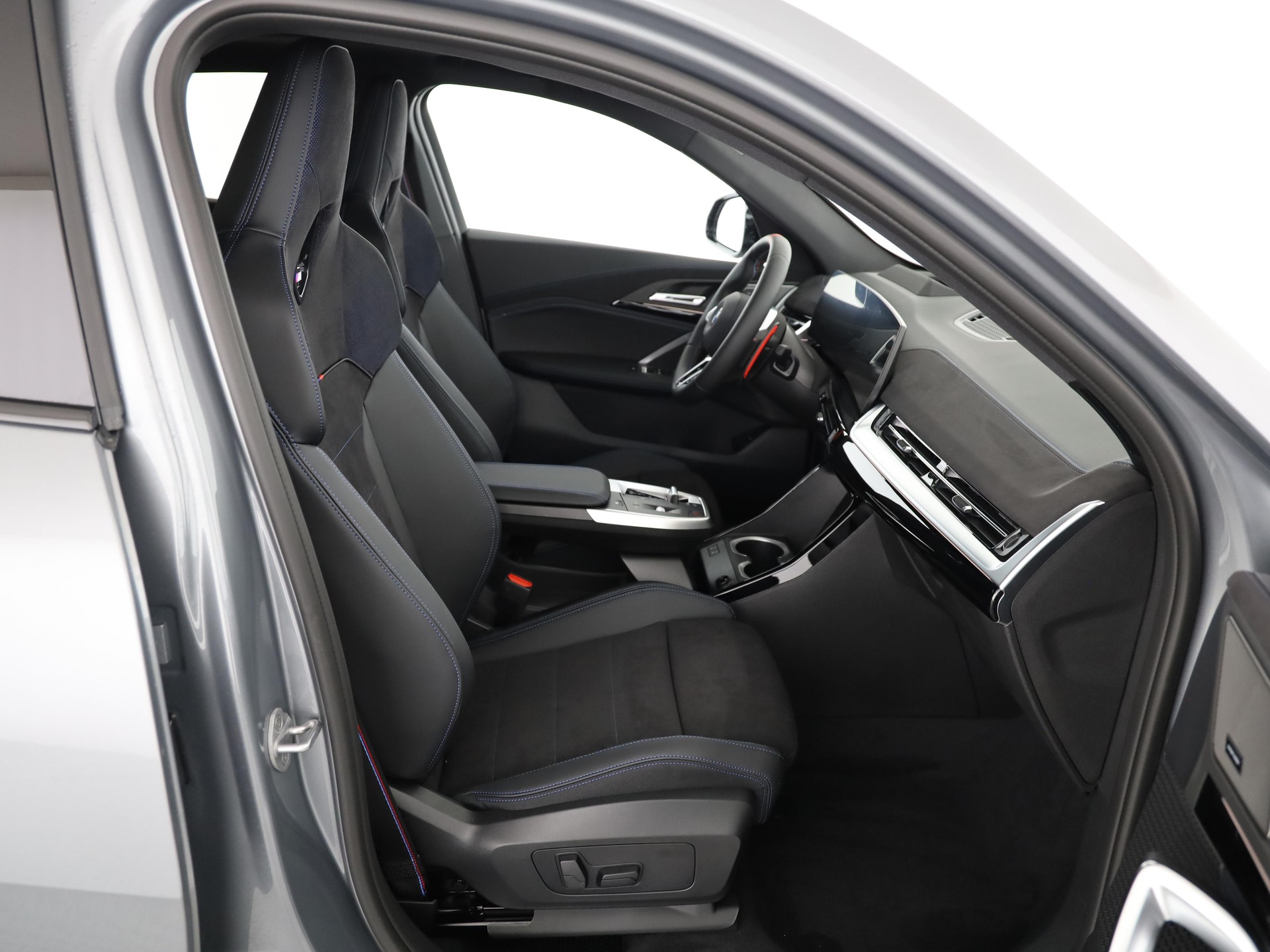 BMW X2 M35i-image-15