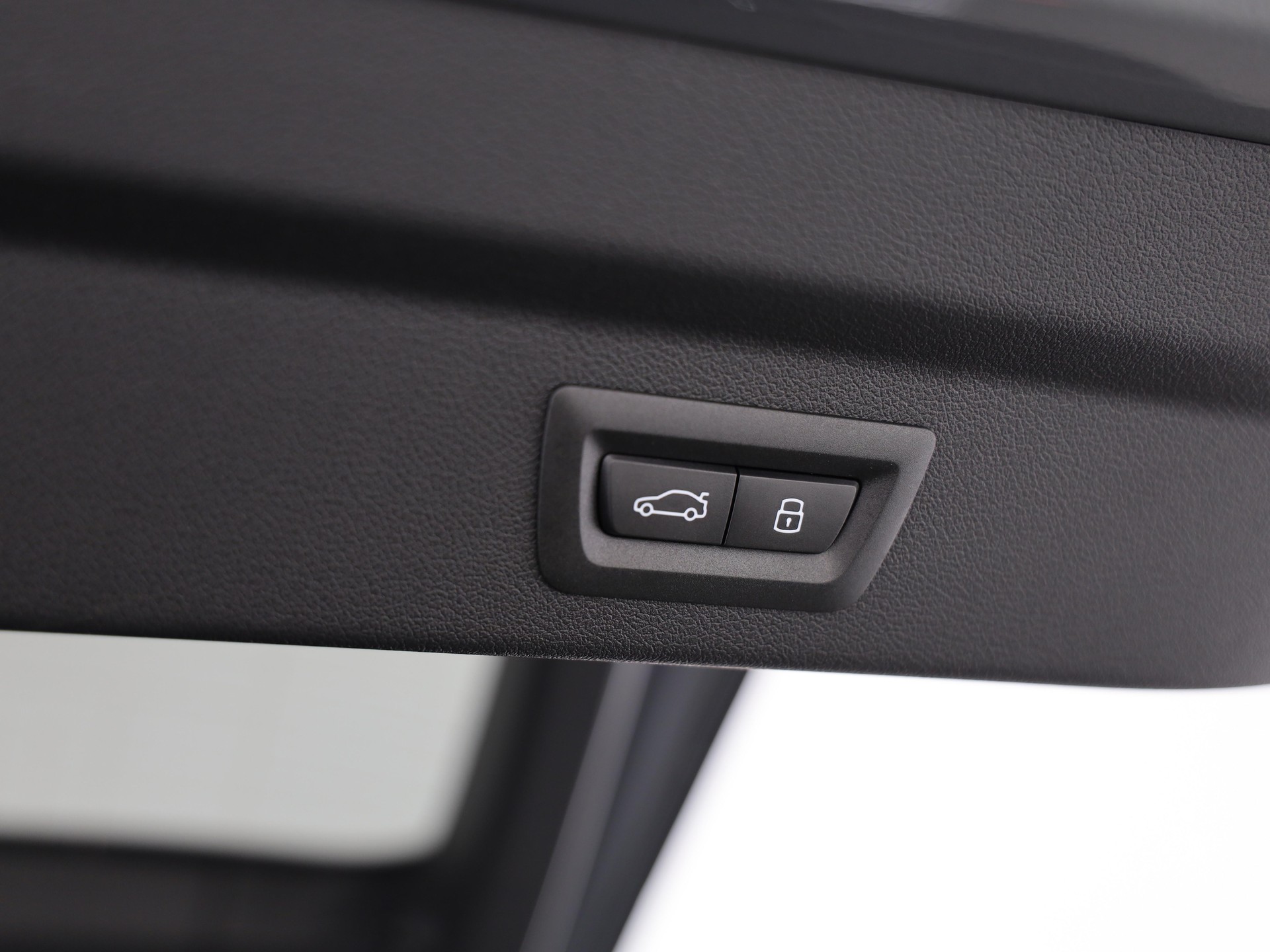 BMW X2 M35i-image-9