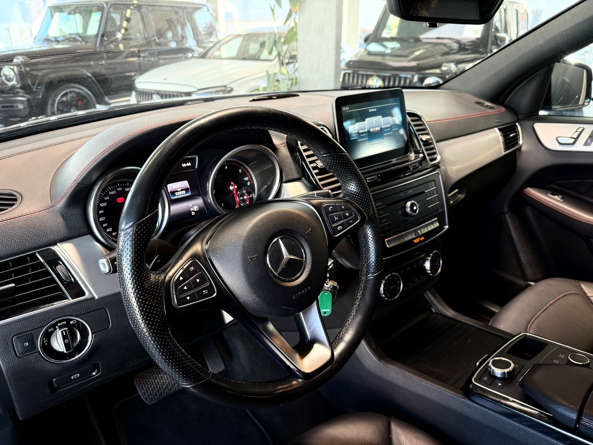 MERCEDES-BENZ GLE Coupé 350 d 4Matic 9G-Tronic-image-8