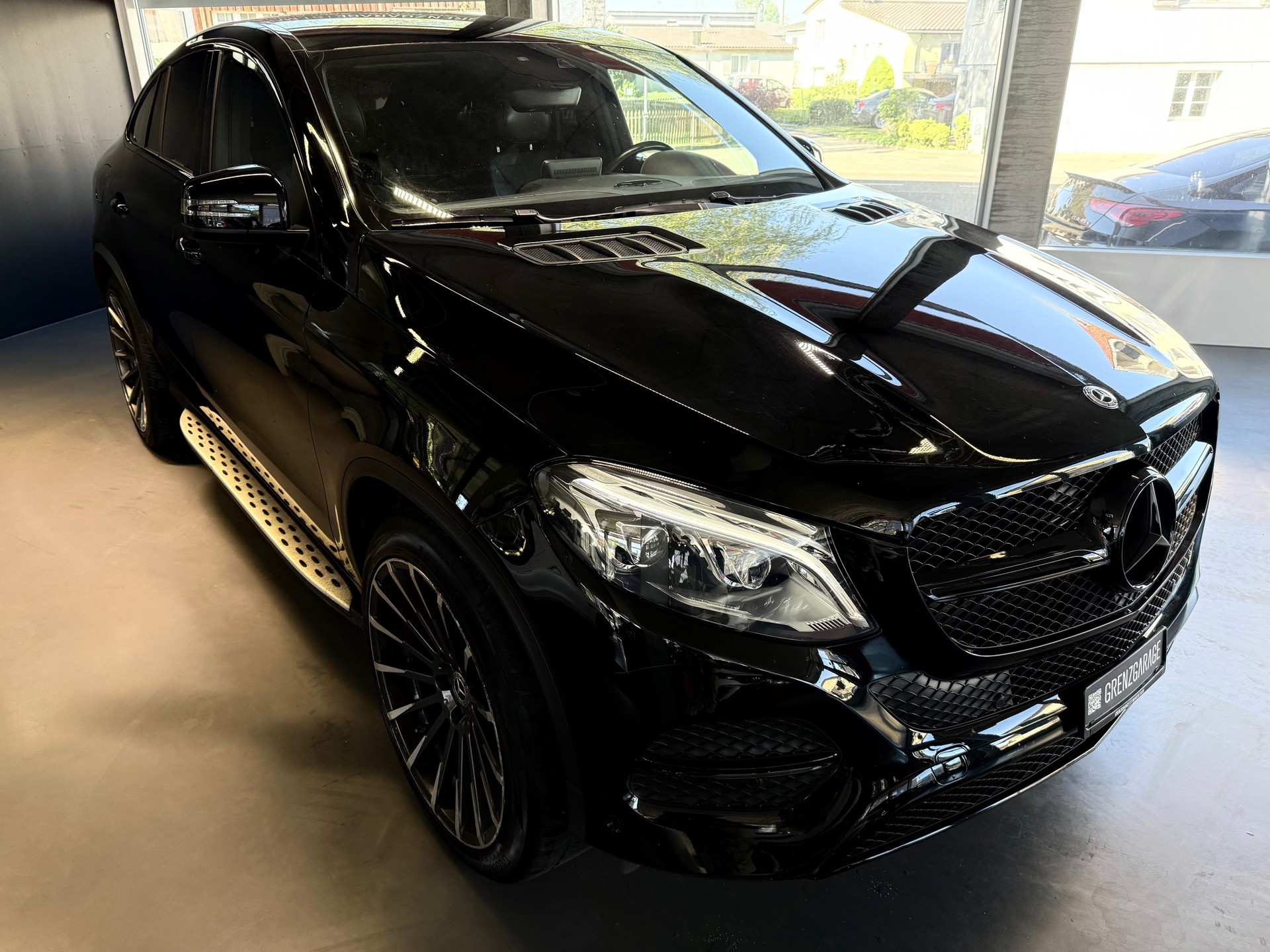MERCEDES-BENZ GLE Coupé 350 d 4Matic 9G-Tronic-image-2