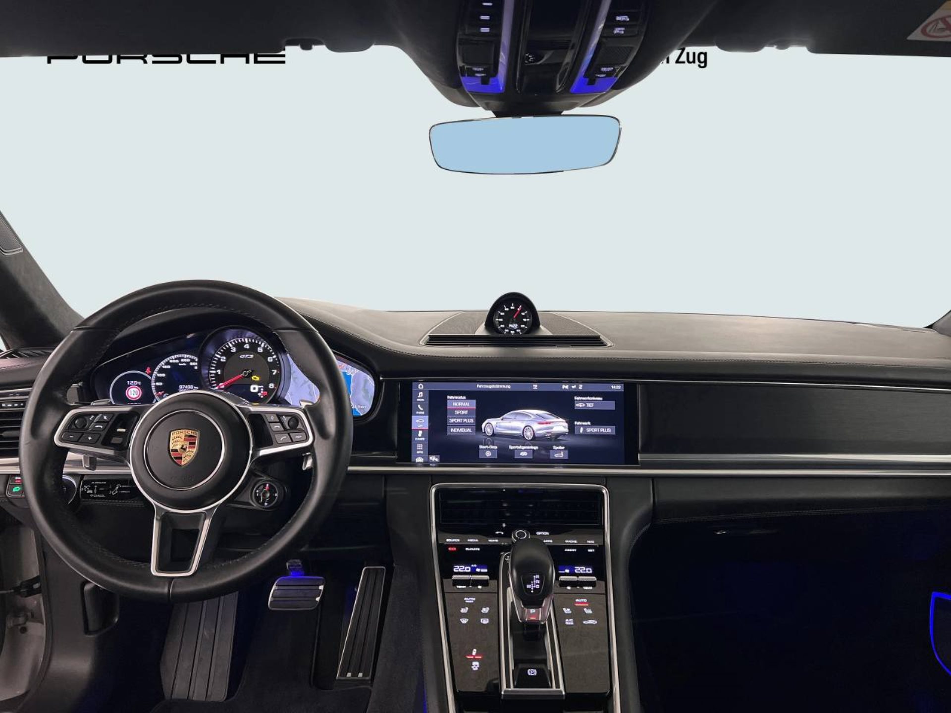 PORSCHE Panamera GTS-image-16