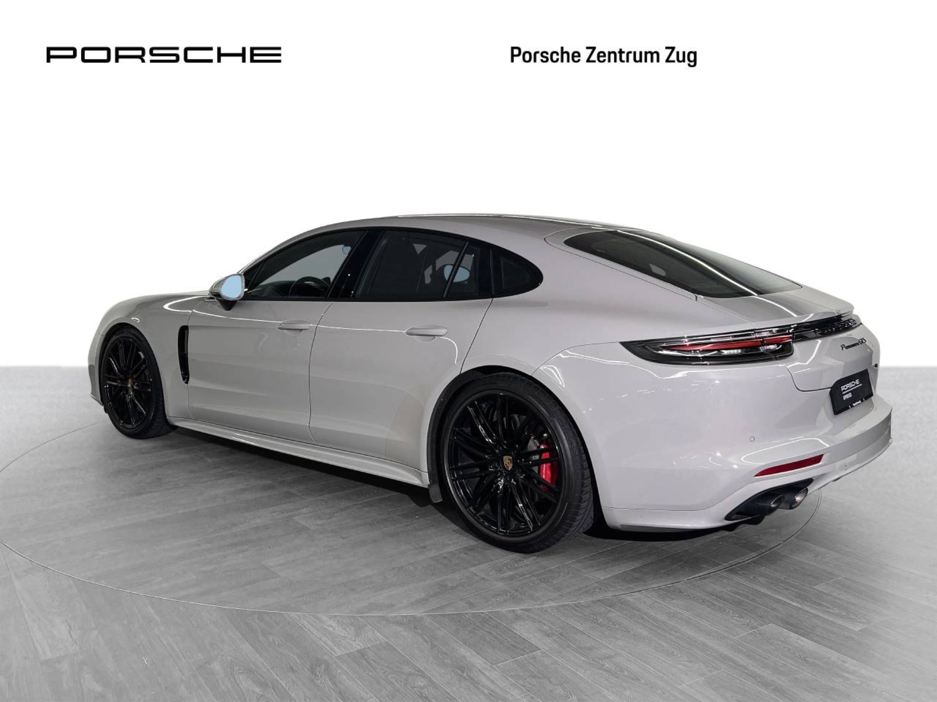 PORSCHE Panamera GTS-image-2