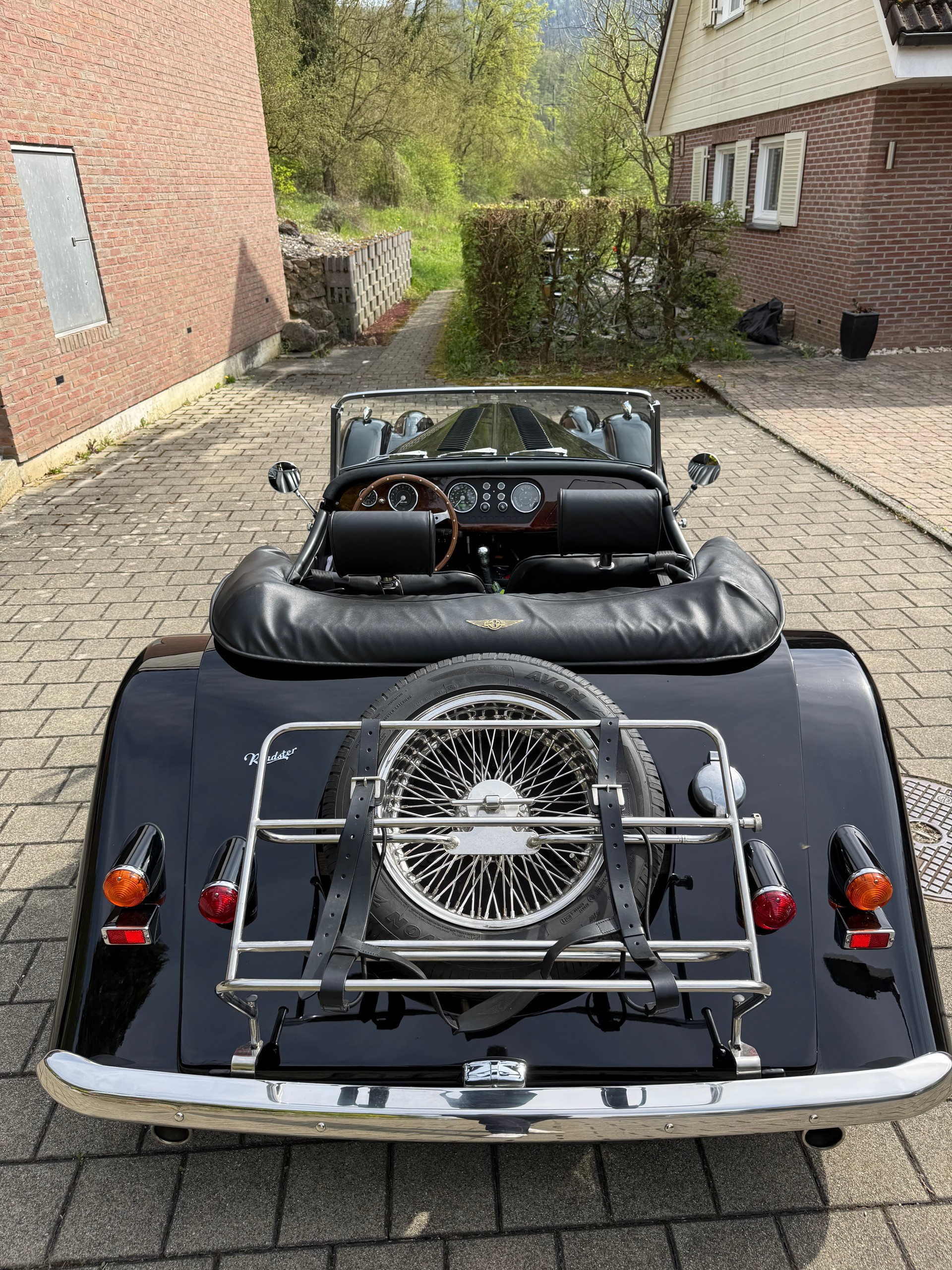 MORGAN Roadster 3.0 Swiss Pack-image-5