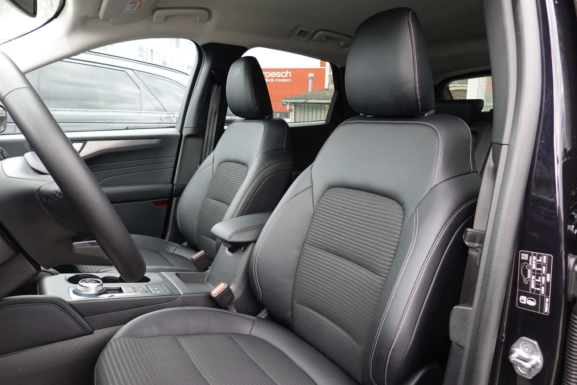 FORD KUGA 2.5 FHEV - "TITANIUM X" - 4WD-image-14