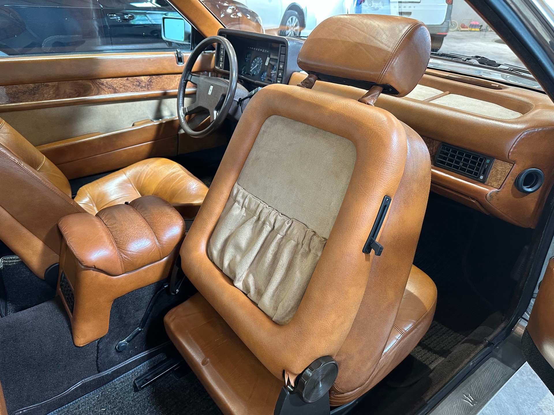 MASERATI Biturbo 2.5 / CH-1. Hand-Fahrzeug / Traumzustand-image-20