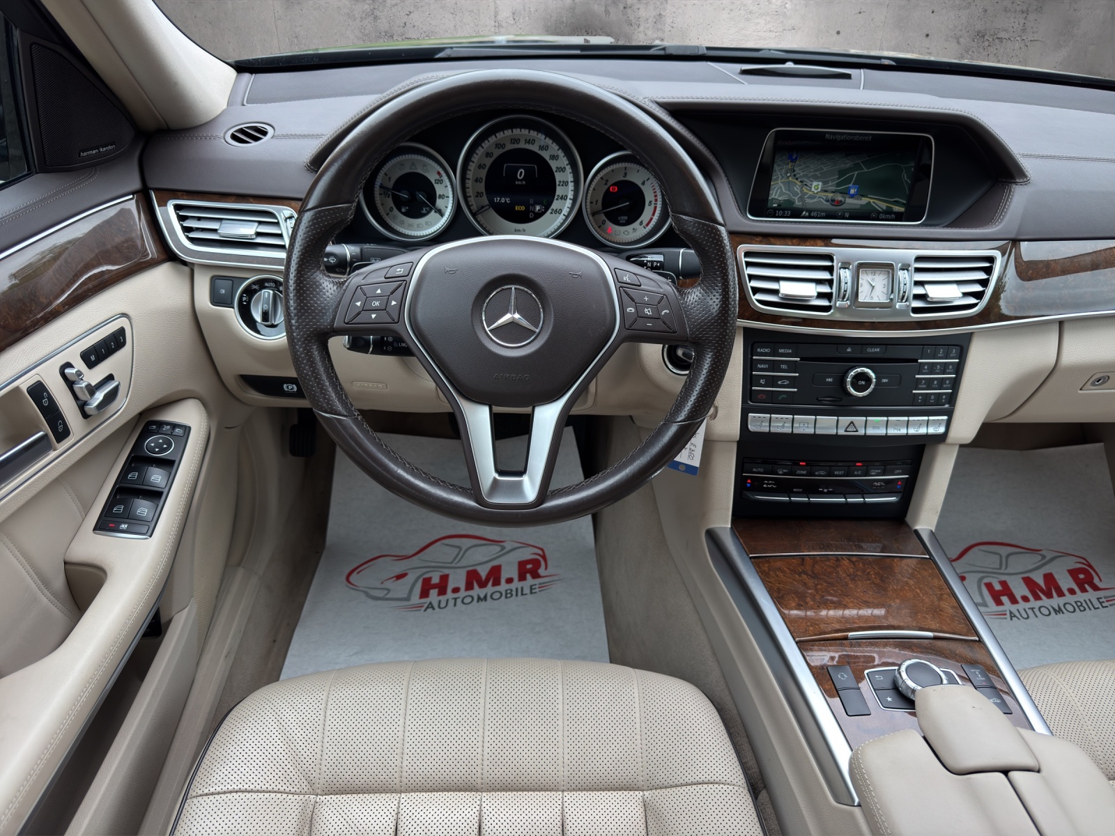 MERCEDES-BENZ E 350 BlueTEC 4Matic 7G-Tronic-image-11