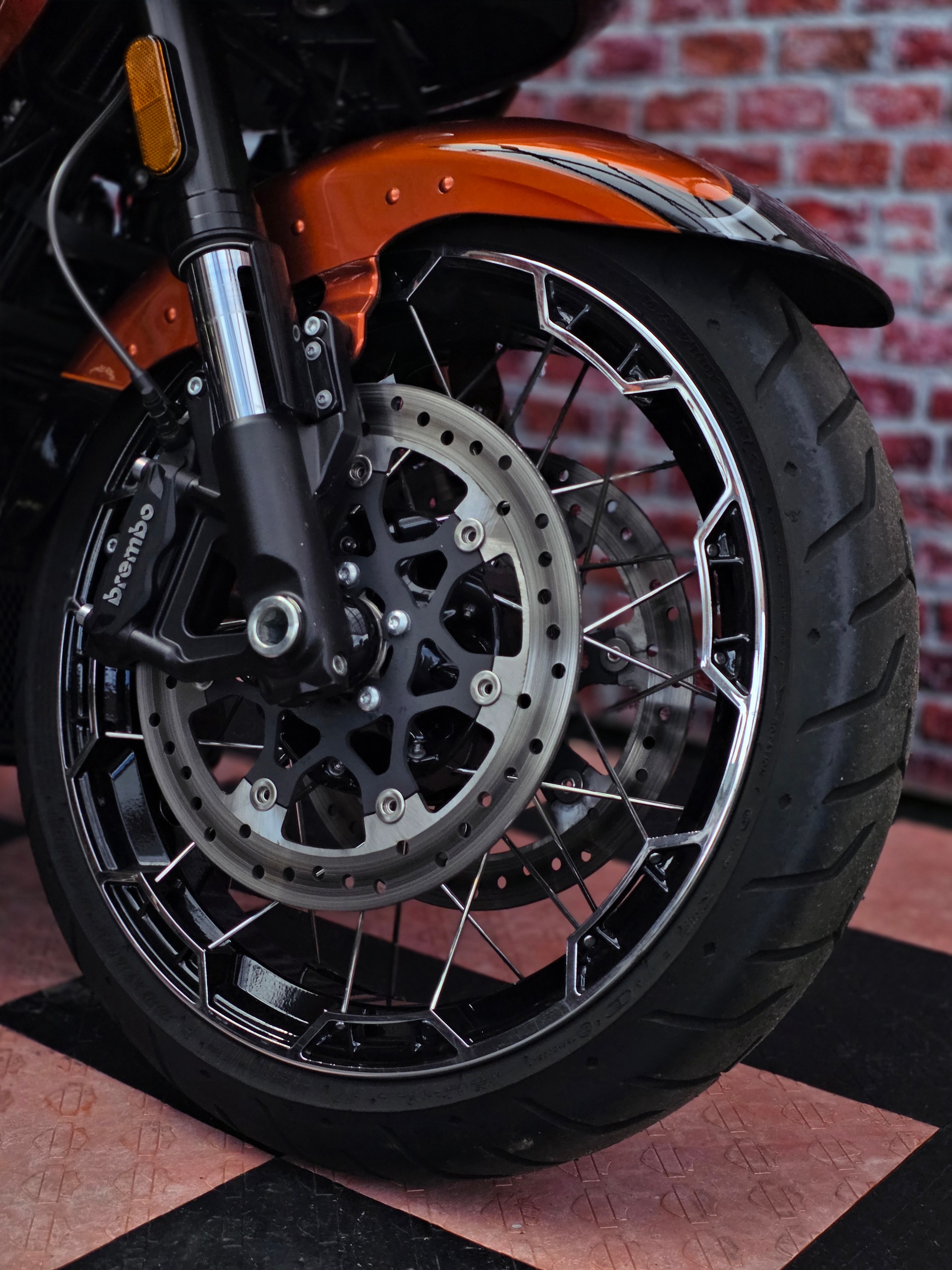 HARLEY-DAVIDSON FLTRXSE Road Glide 121 CVO-image-13