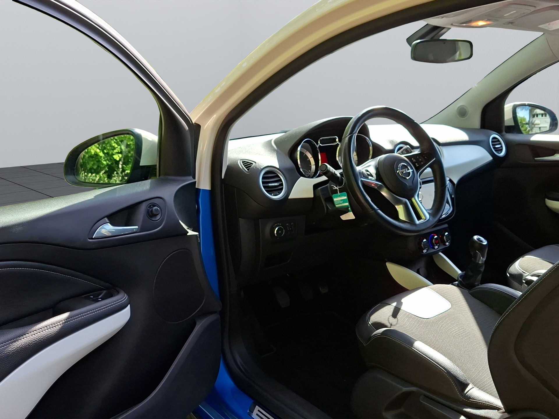 OPEL Adam 1.0 ecoFLEX Turbo ROCKS-image-10