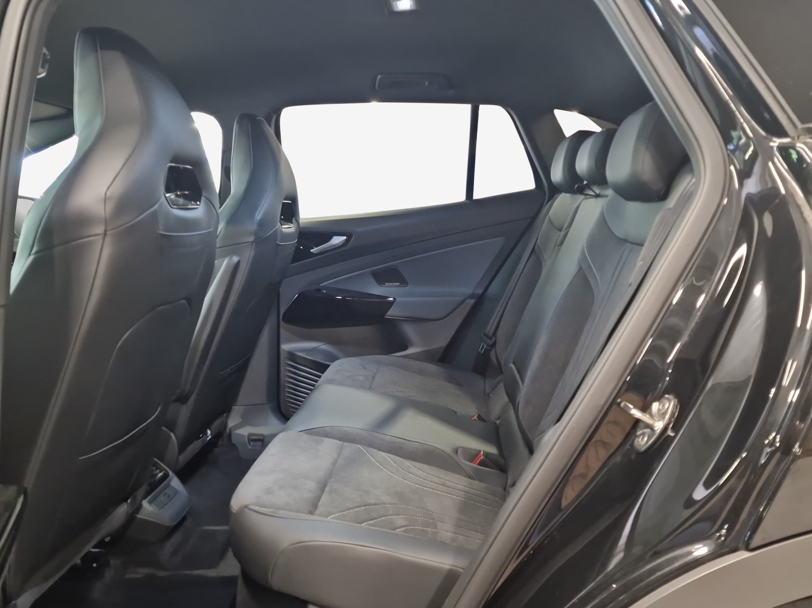 VW ID.4 Pure 52 kWh-image-11