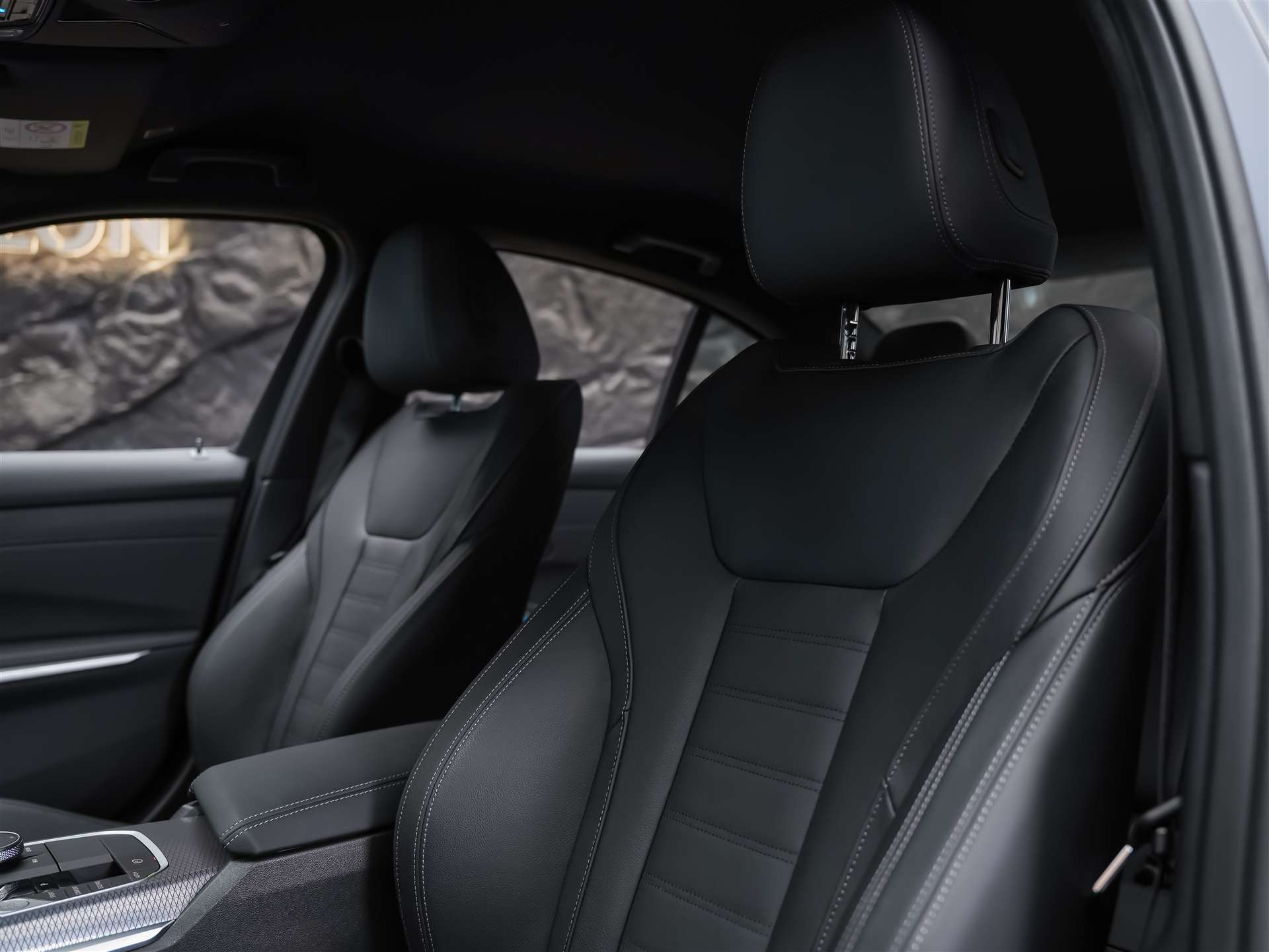 BMW 330i xDrive Steptronic M Sport *Leder*El. Sitze*Head-Up*360° Kamera*-image-9