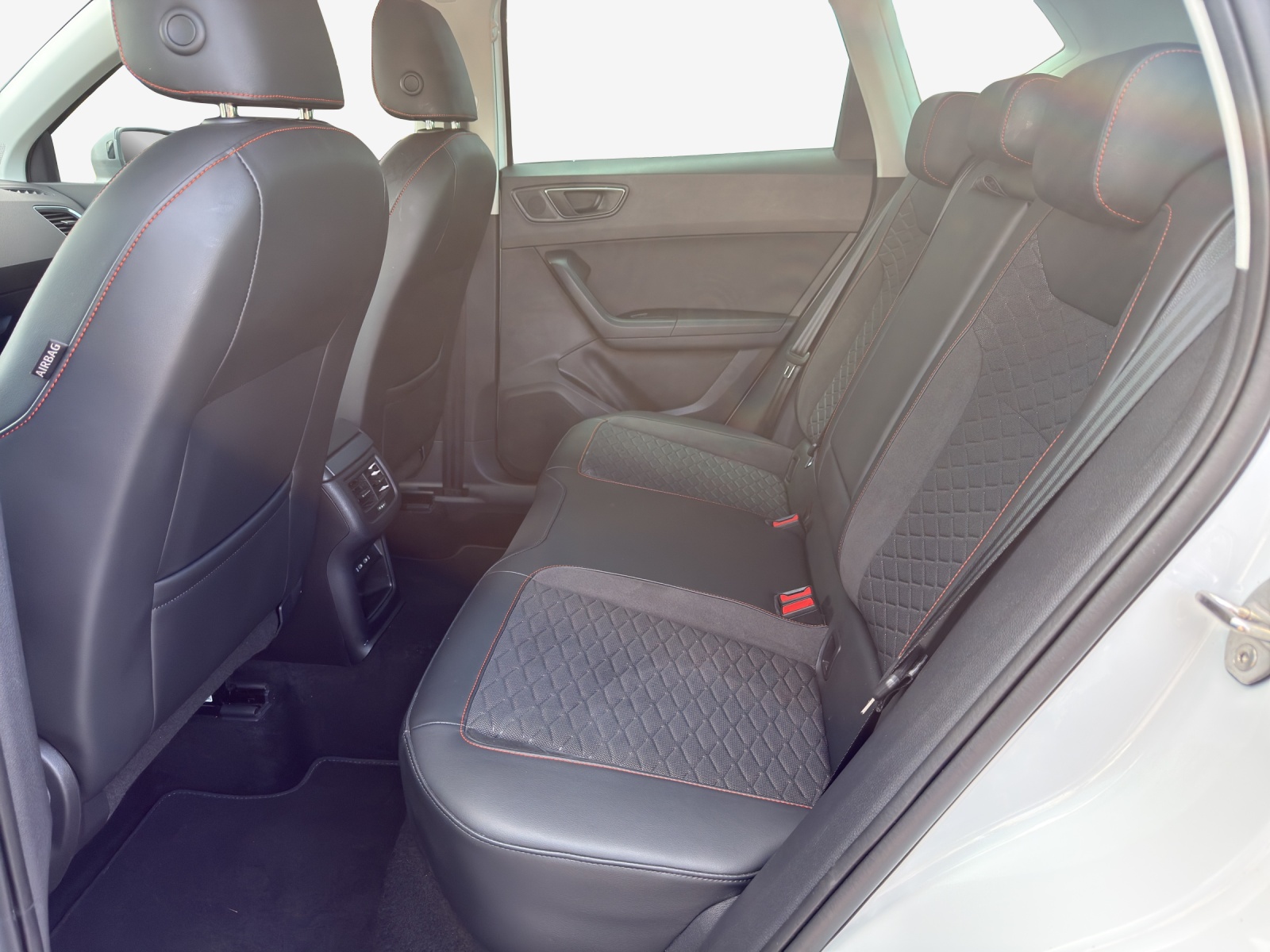 SEAT Ateca 1.5 TSI EVO DSG FR-image-11