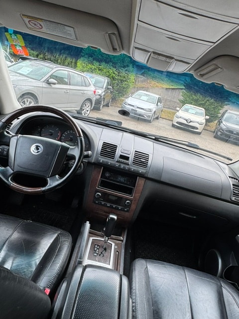 KGM-SsangYong Rexton RX 270 Xdi-image-11