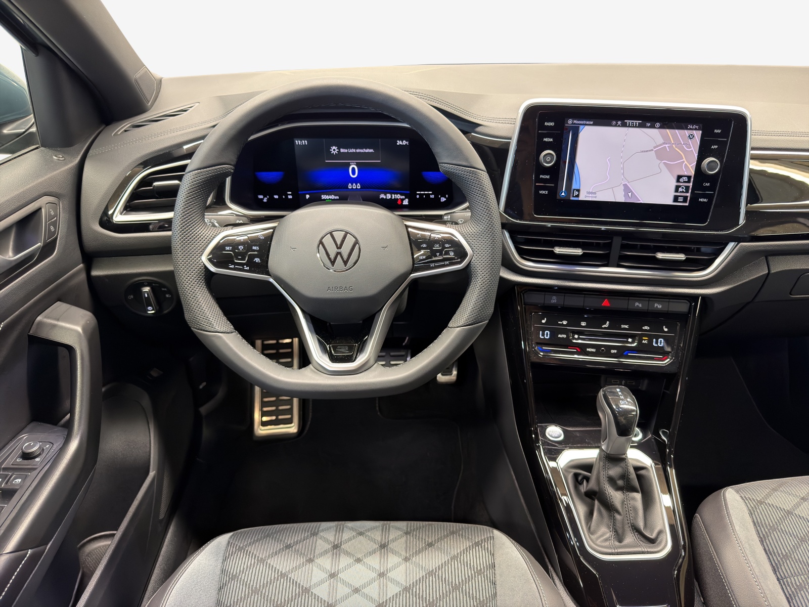 VW T-Roc 1.5 TSI EVO R-Line DSG-image-8