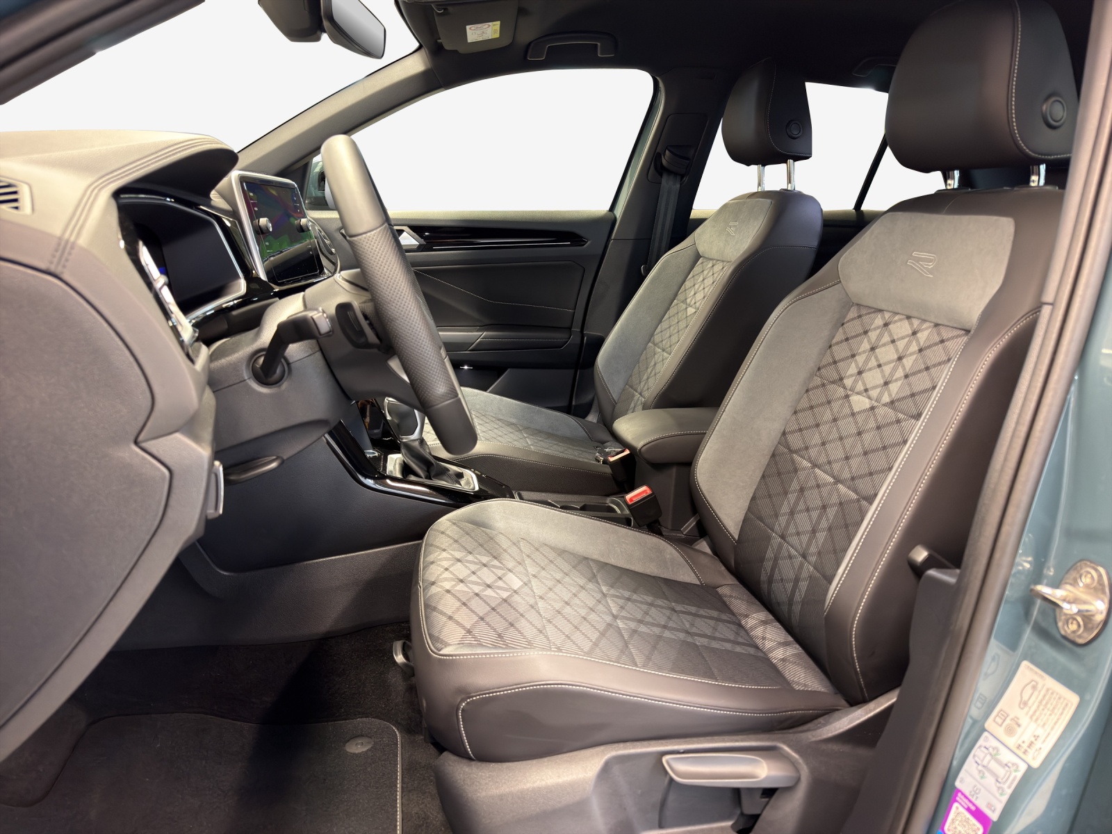 VW T-Roc 1.5 TSI EVO R-Line DSG-image-7