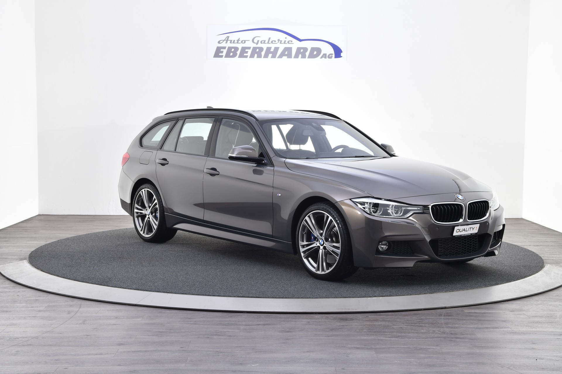 BMW 330d xDrive Touring M Sport Line Steptronic-image-6