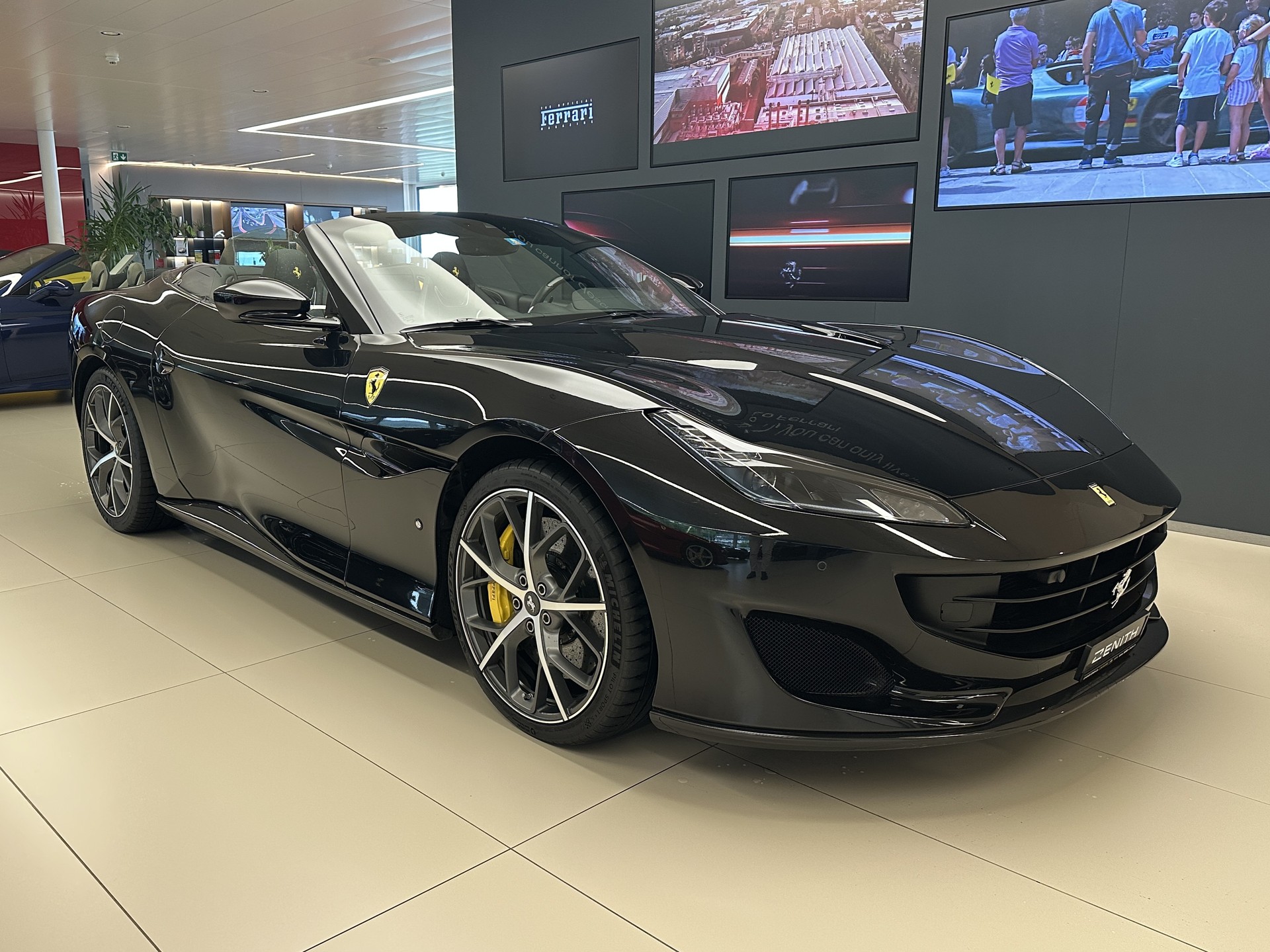 FERRARI Portofino 3.9 V8 T-image-2