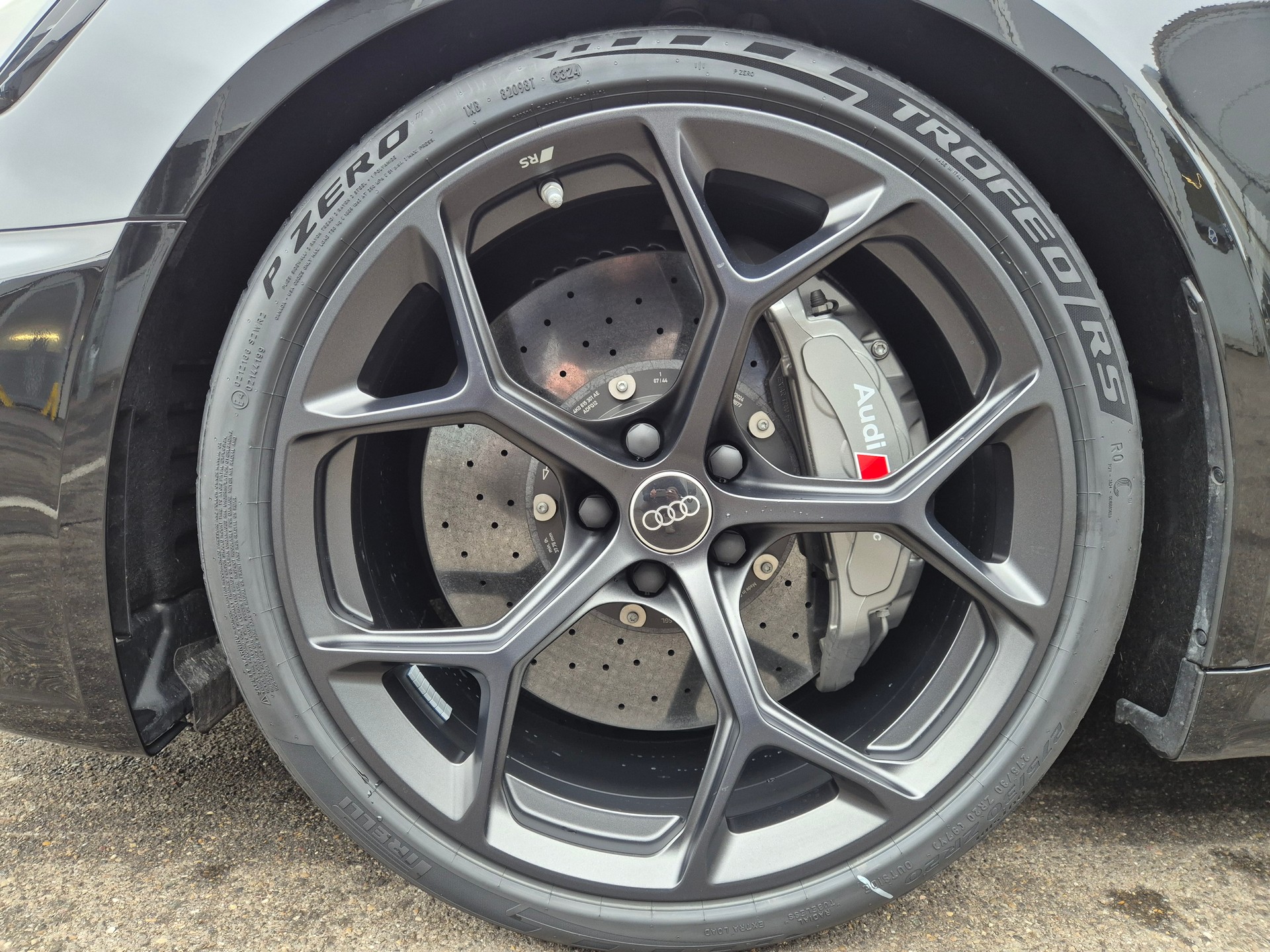 AUDI RS4 Avant 25 year edition quattro tiptronic-image-24