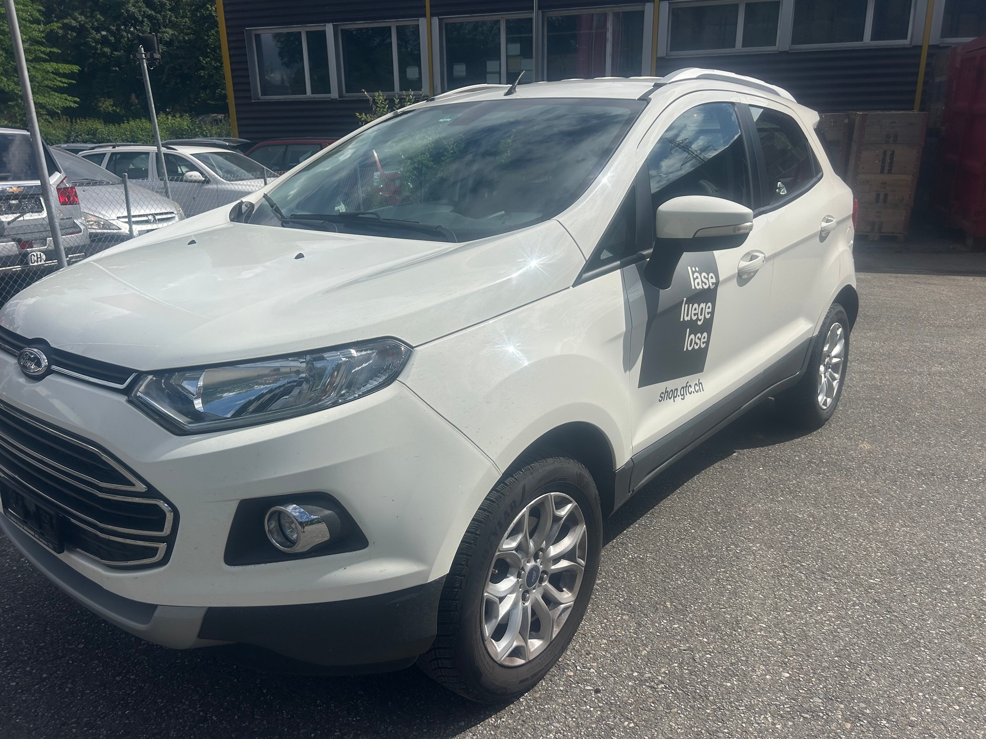 FORD EcoSport 1.5 TDCi Titanium-image-1