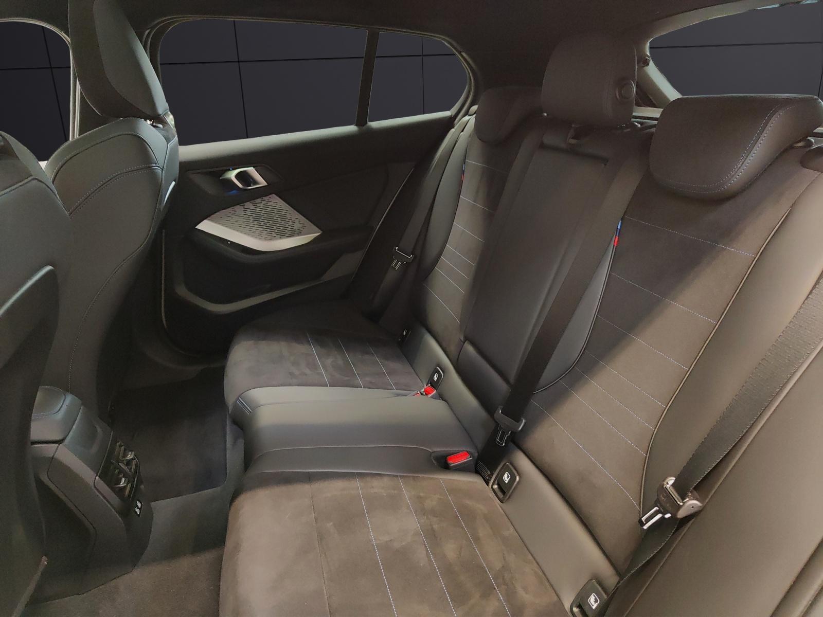 BMW 123 xDrive M Sport-image-16