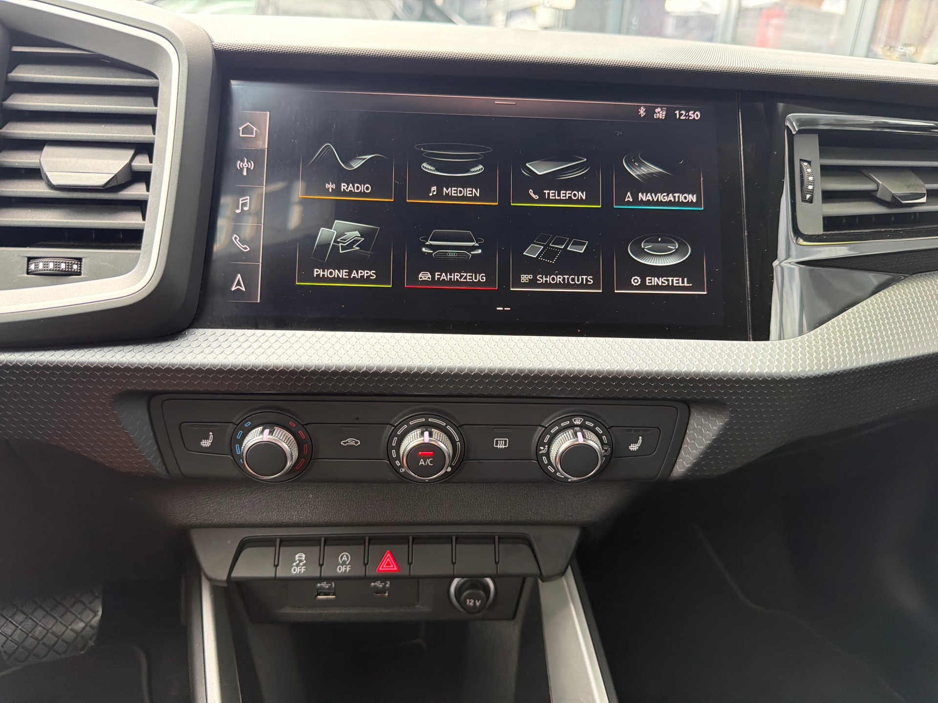 AUDI A1 Sportback 30 TFSI S-tronic-image-11