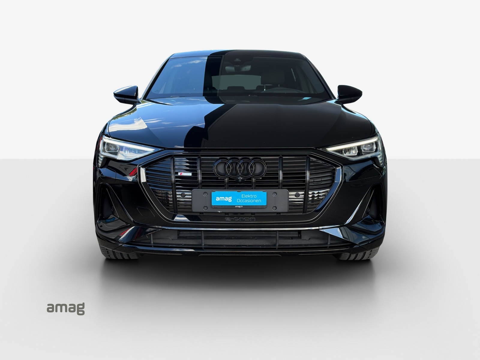 AUDI e-tron 55 S Line Black Edition quattro-image-7