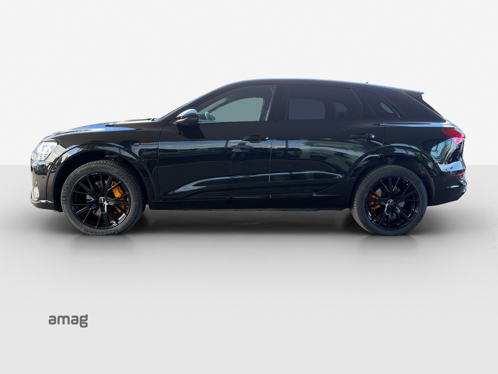 AUDI e-tron 55 S Line Black Edition quattro-image-1
