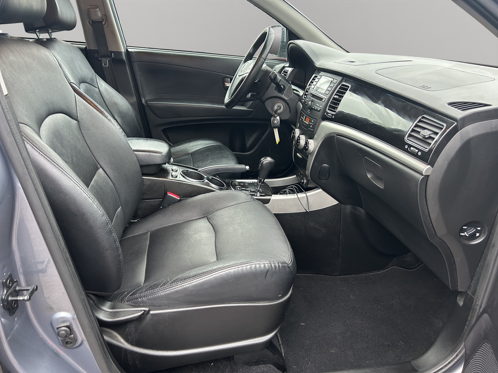 KGM-SsangYong Korando 2.0 e-XDI Quartz 4WD Automatic-image-9