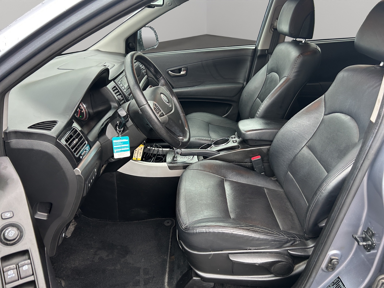 KGM-SsangYong Korando 2.0 e-XDI Quartz 4WD Automatic-image-8