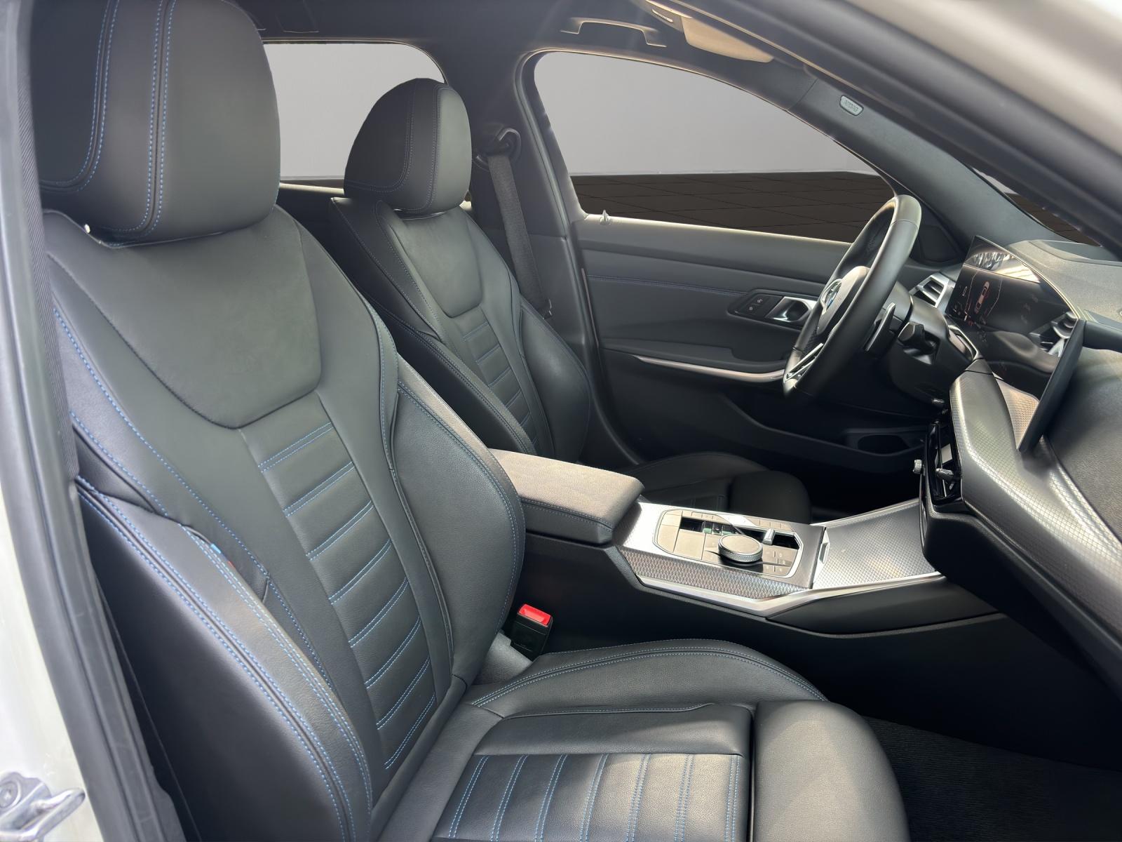 BMW 320d xDrive SAG Touring-image-10