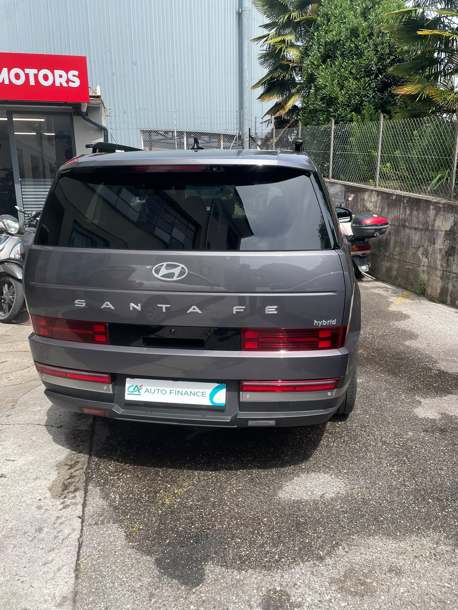 HYUNDAI Santa Fe 1.6 T-GDi HEV Vertex 4WD Automatic-image-2