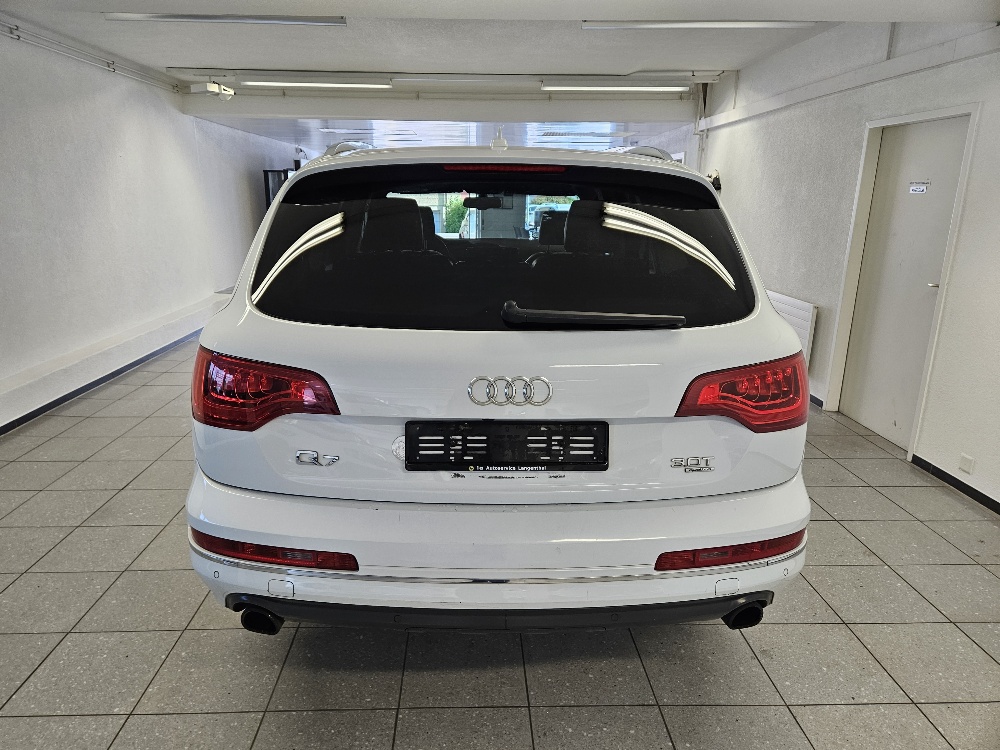 AUDI Q7-image-5