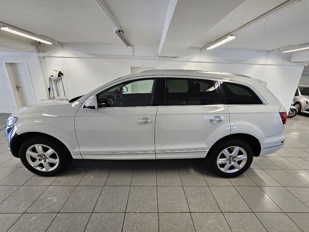 AUDI Q7-image-7