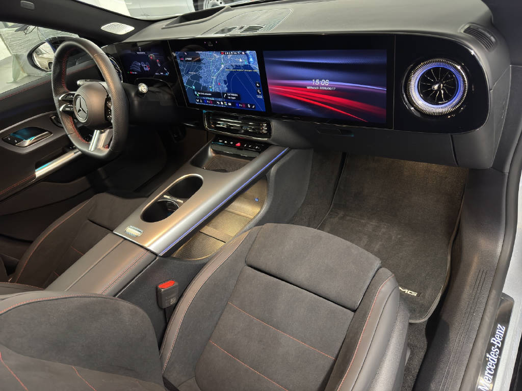MERCEDES-BENZ CLA 350 AMG Line 4Matic-image-10