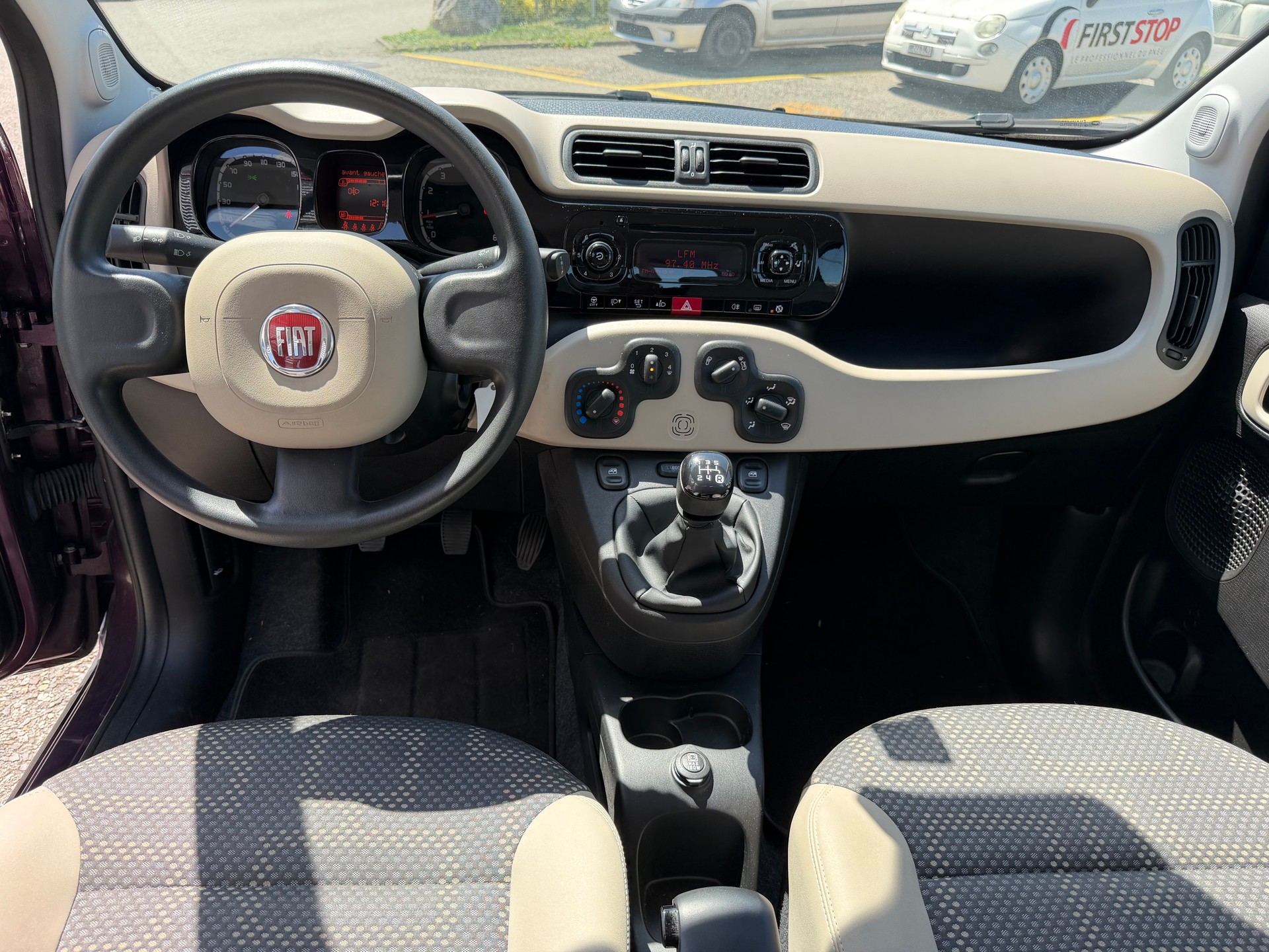 FIAT Panda 0.9 Twinair Turbo Trekking-image-5