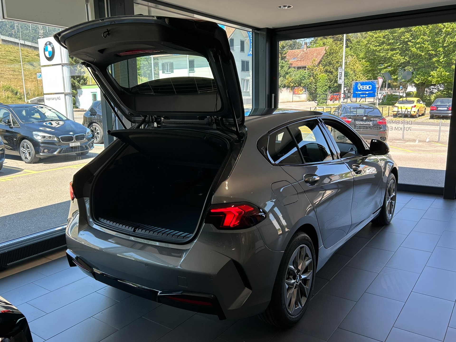 BMW 116 Steptronic-image-9