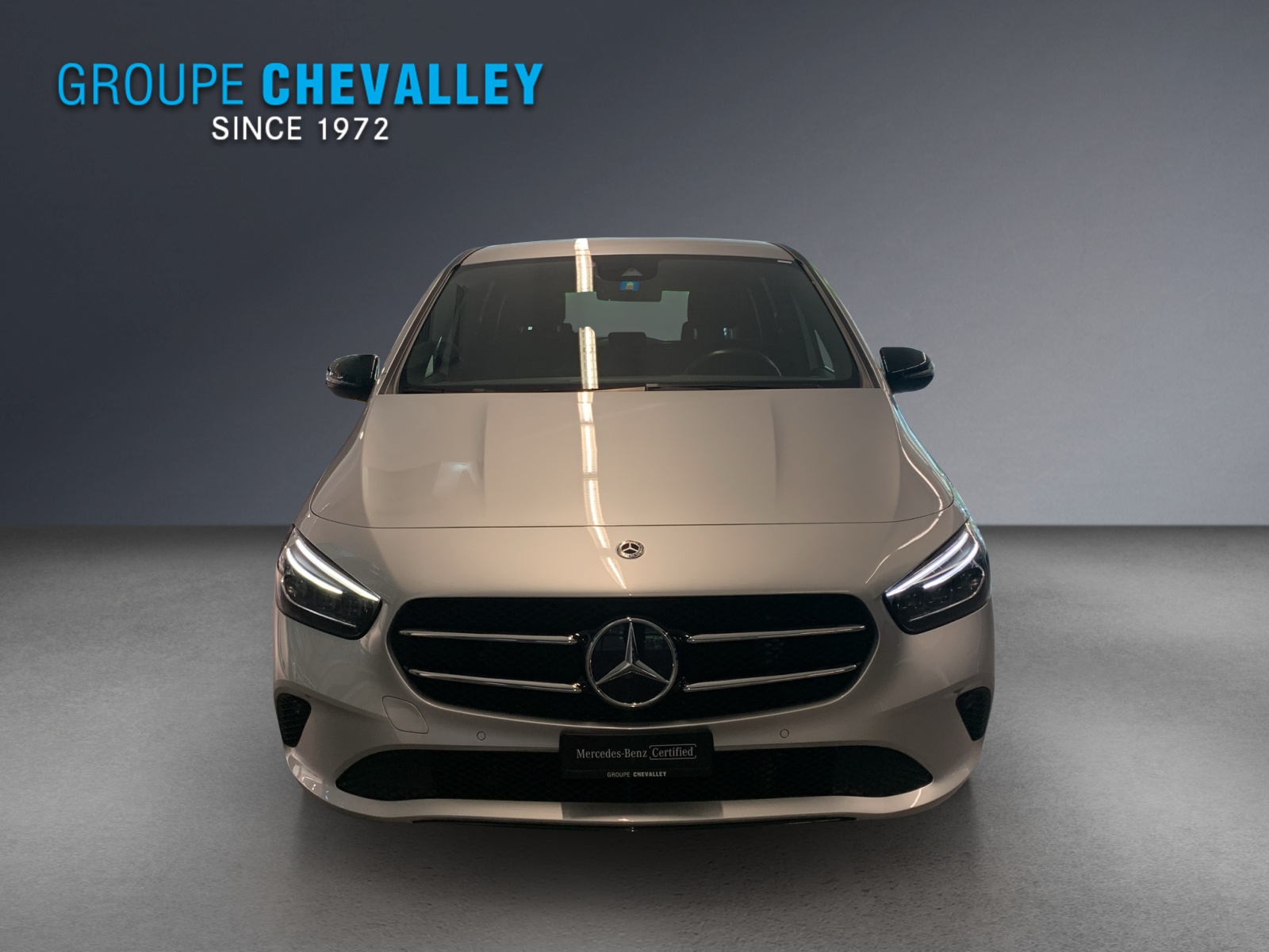 MERCEDES-BENZ B 220 4Matic Style-showroom-element-1
