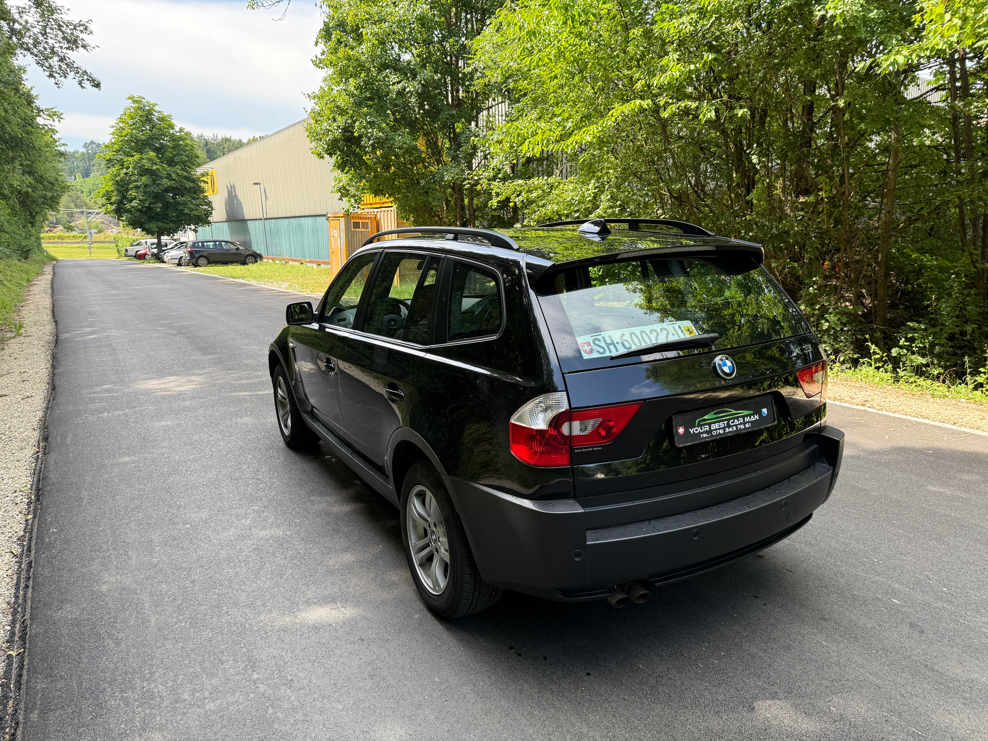 BMW X3 3.0i-image-4