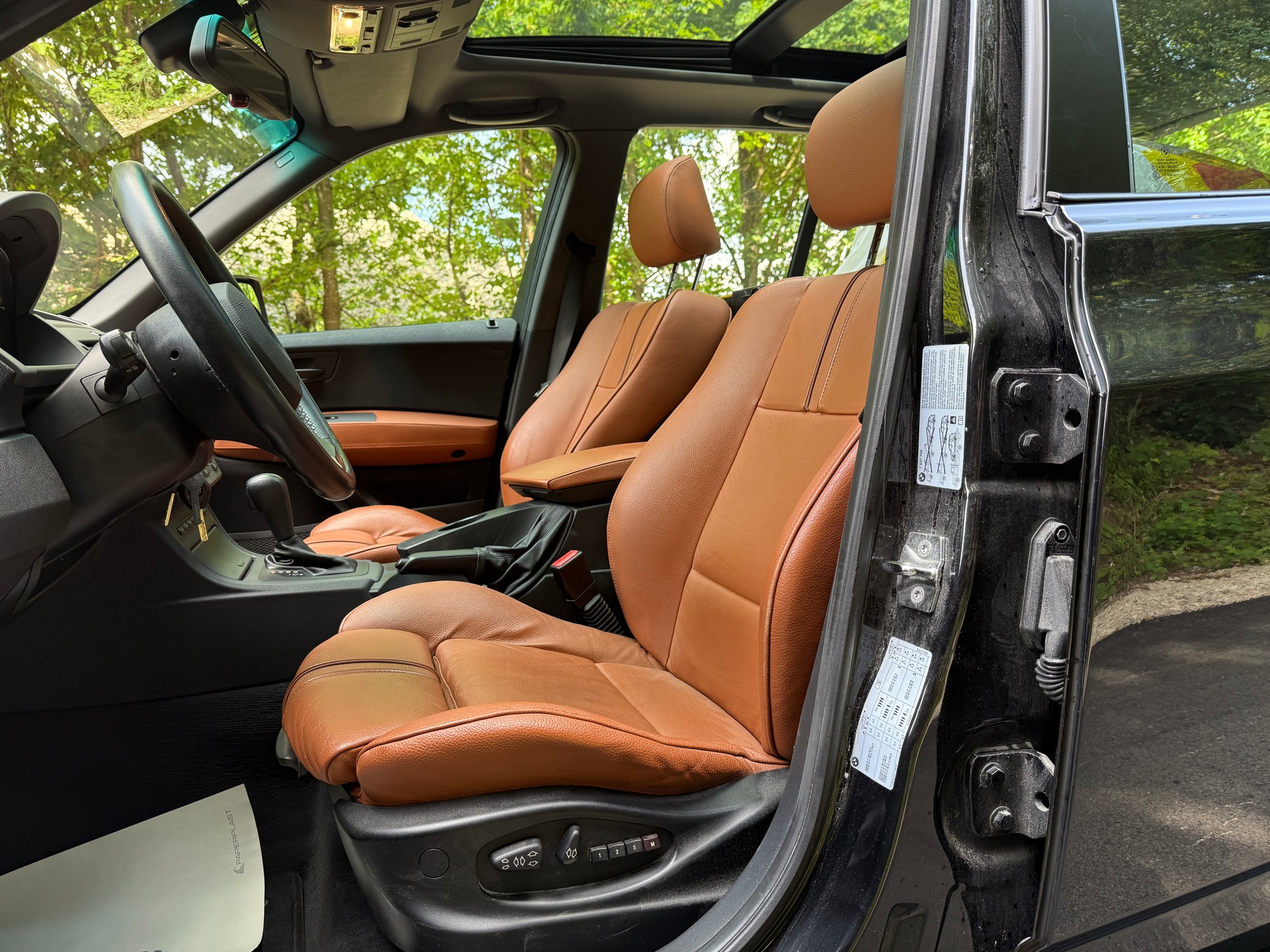 BMW X3 3.0i-image-10