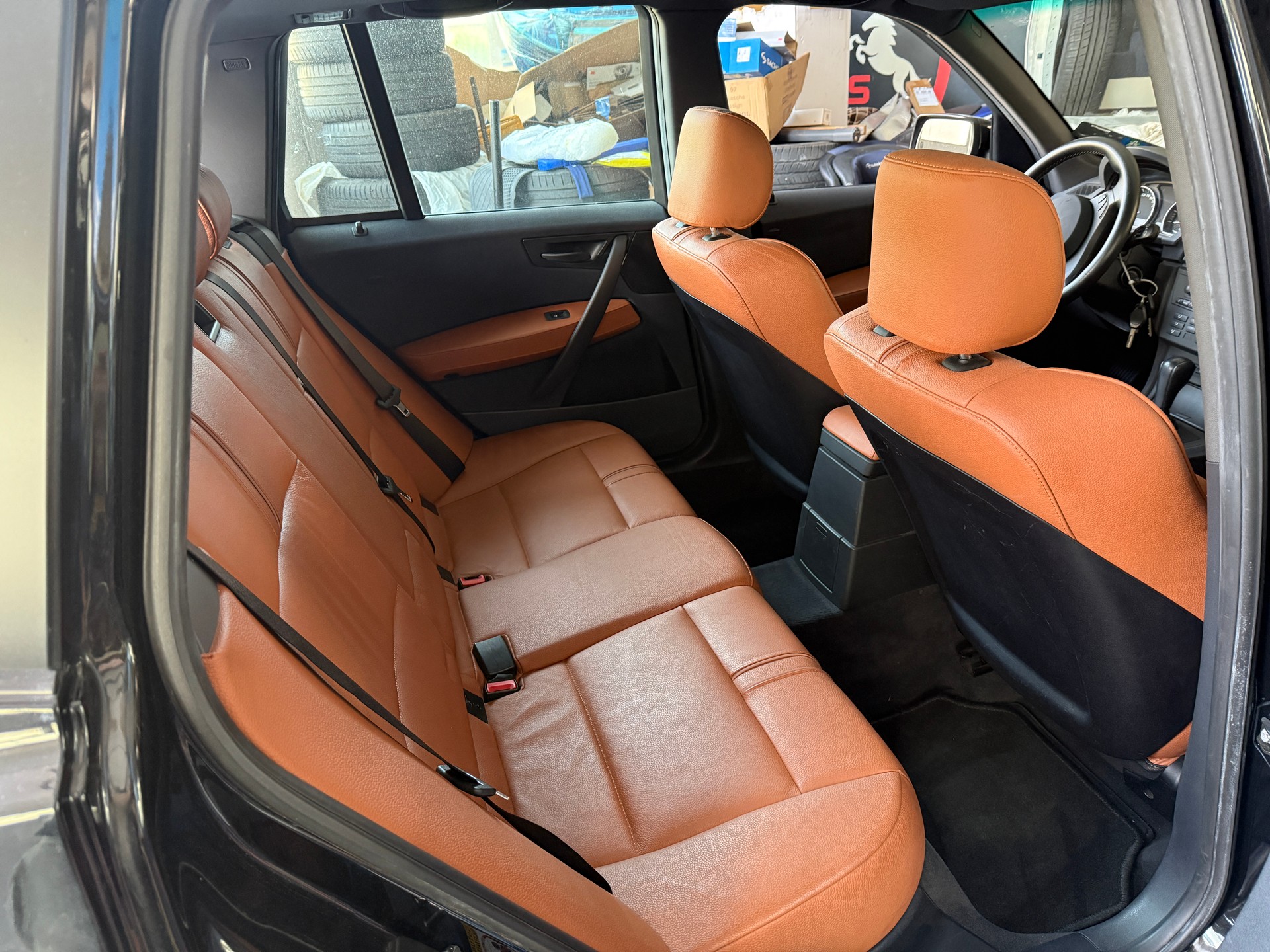 BMW X3 3.0i-image-12